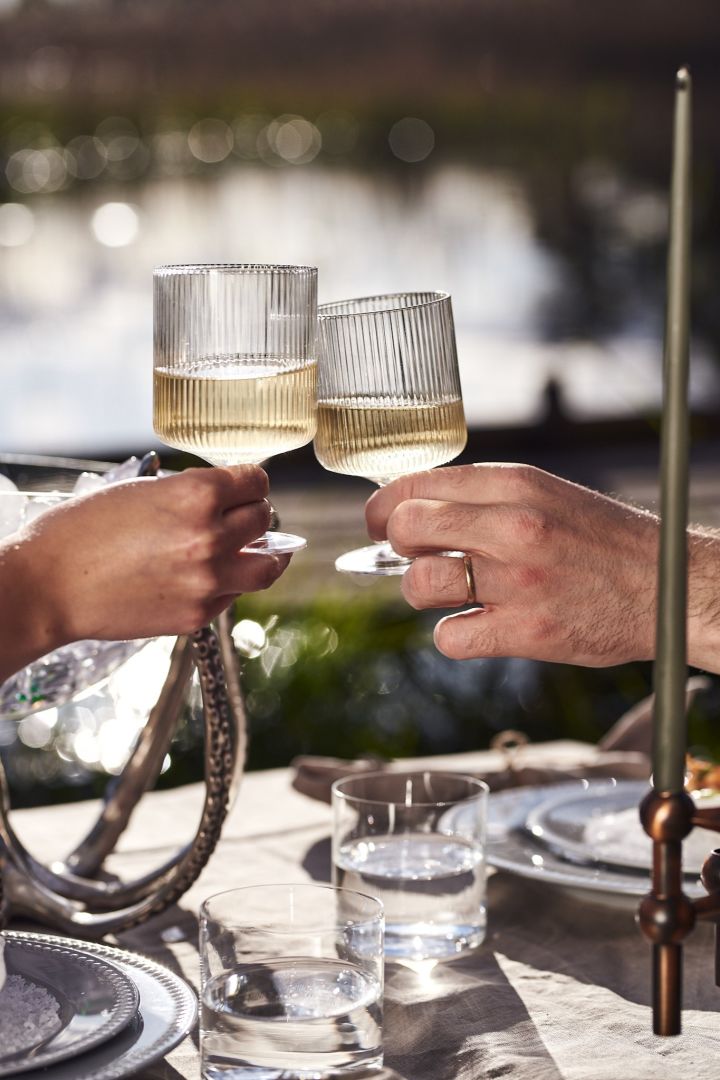 Cheers to summer with the Ripple wine glasses by Ferm Living.