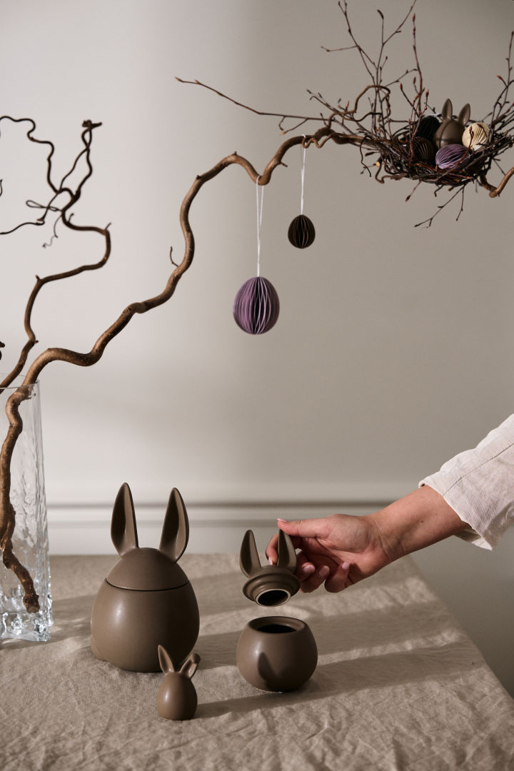 Here you see the Eating rabbit bowl collection from DBKD, great ideas for your Easter table setting. 