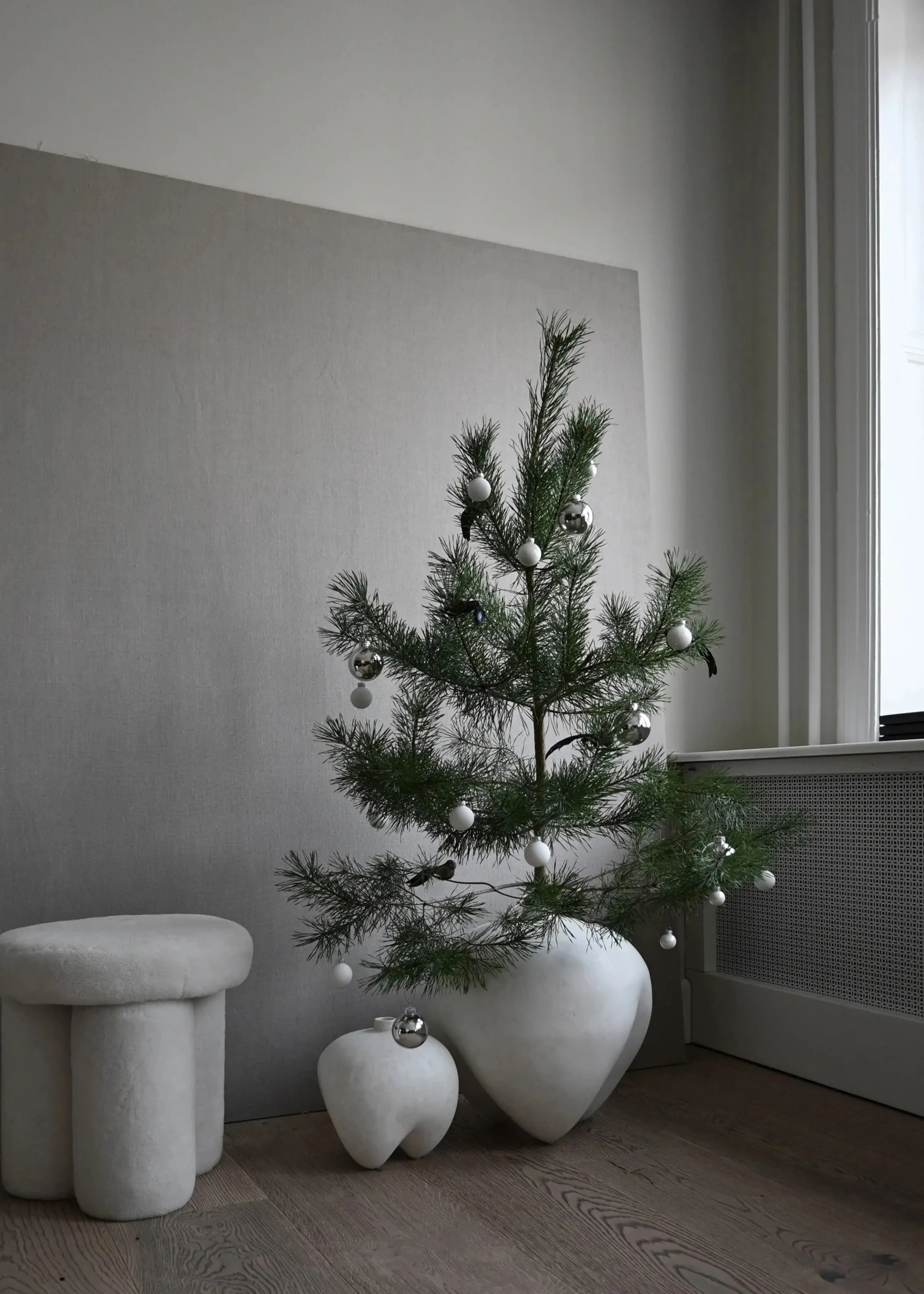 Big Foot stool sheep skin from 101 Copenhagen - NordicNest.com