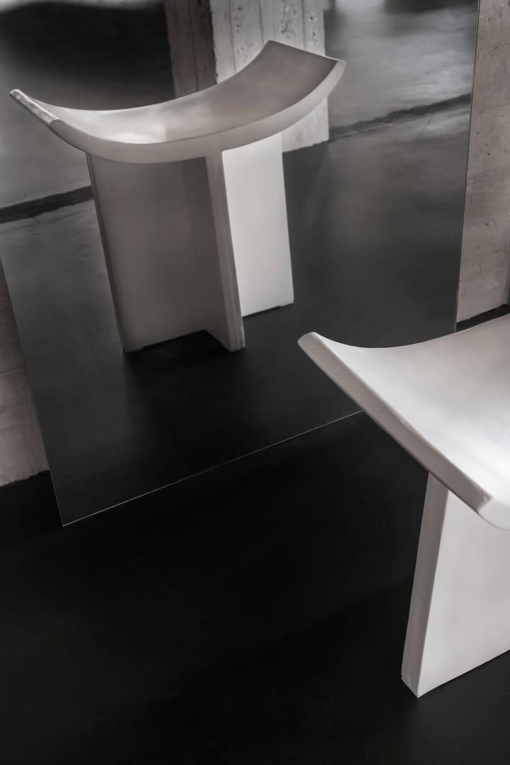 Brutus stool 50x60 cm - Bone White - 101 Copenhagen