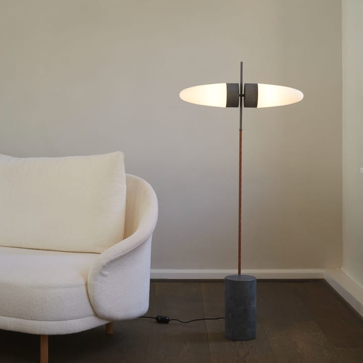 Bull floor lamp 140 cm - Oxidised - 101 Copenhagen