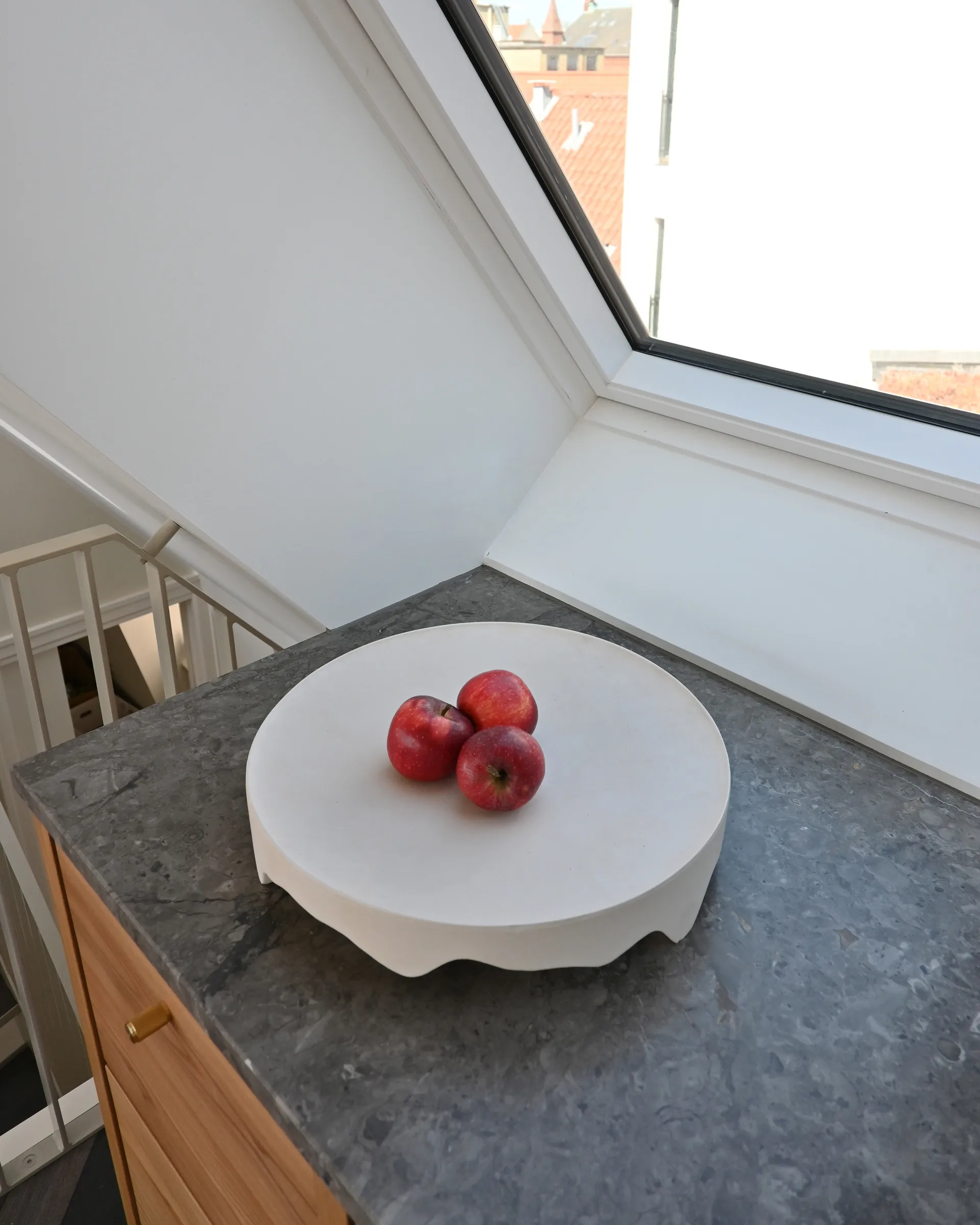 Iwa decorative tray, Birch, Ø43 101 Copenhagen