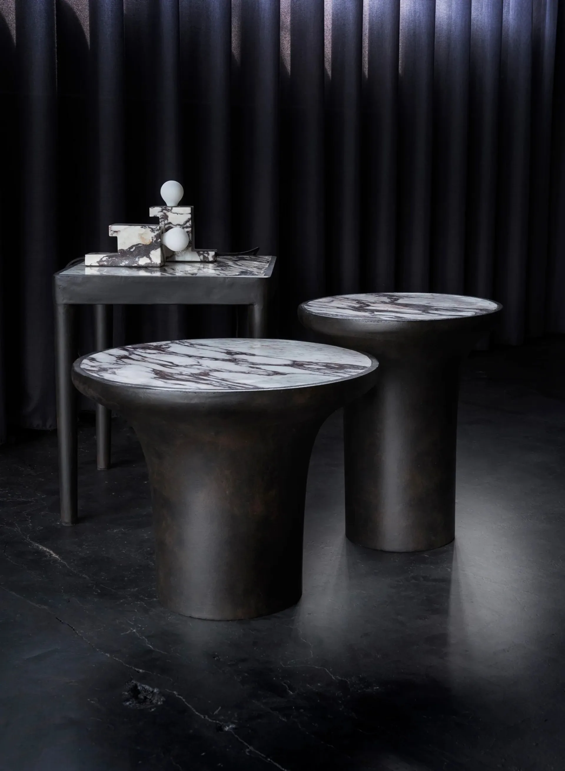 Tairu table 38x38 cm, Calacatta 101 Copenhagen