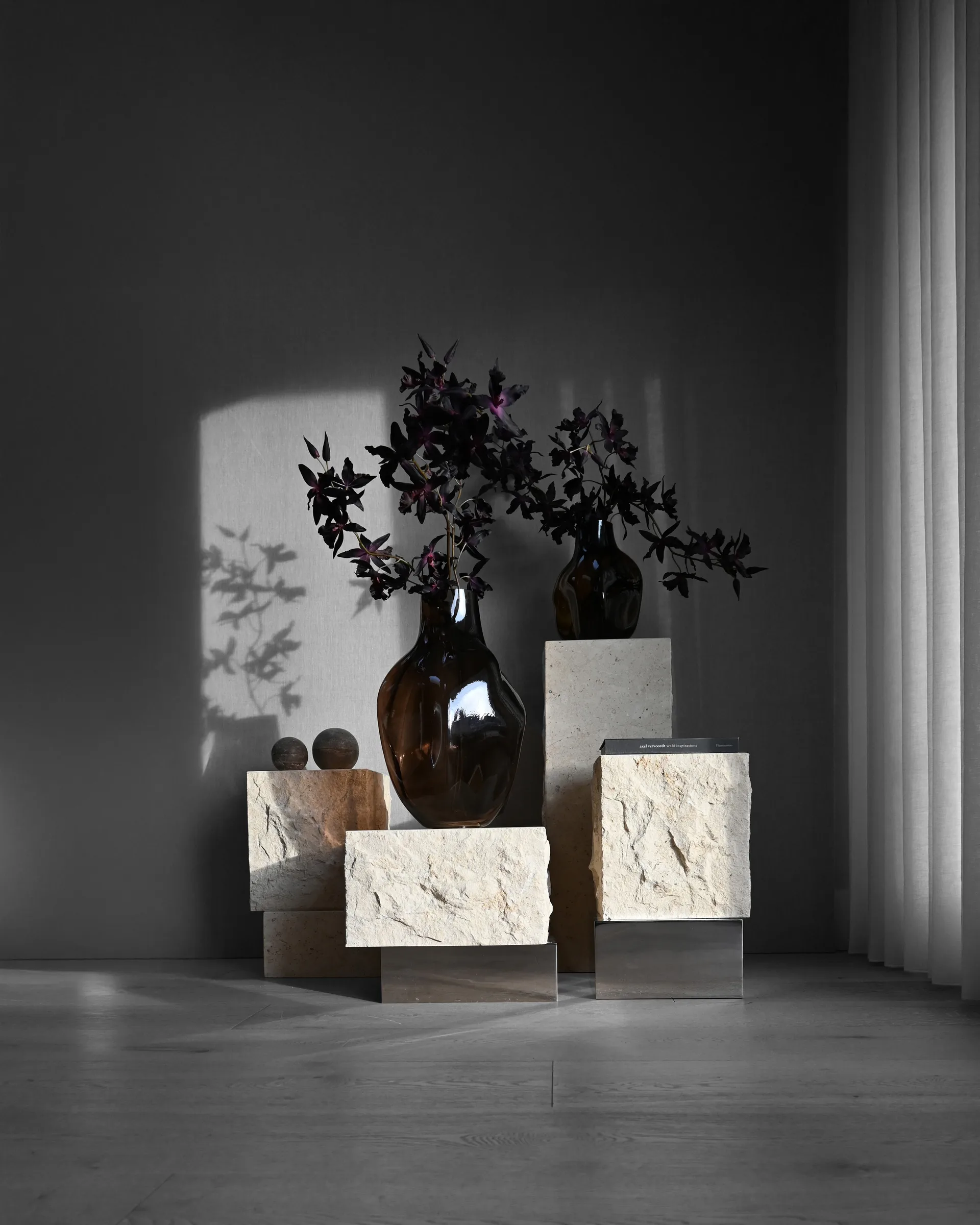 Temple side table low 42x40 cm, Chrome-limestone 101 Copenhagen