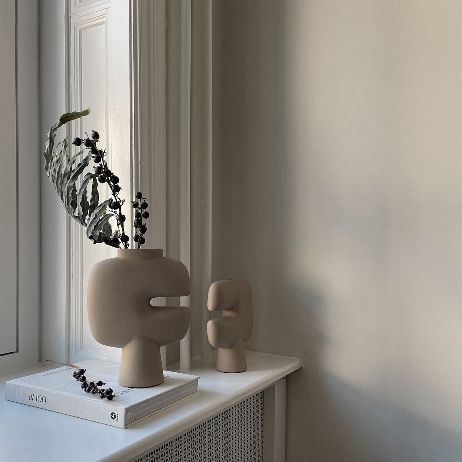 Tribal vase medio from 101 Copenhagen - NordicNest.com Tribal vase medio from 101 Copenhagen - NordicNest.com