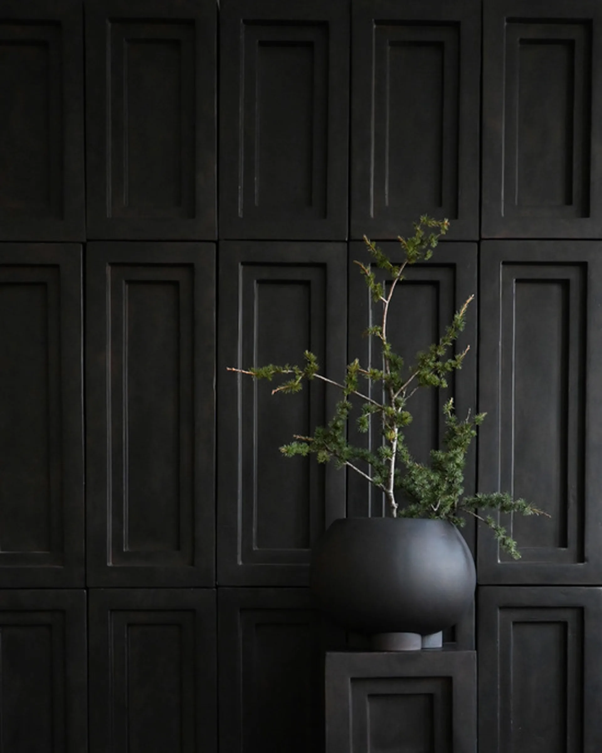 Urchin flower pot mini Ø35 cm, Coffee 101 Copenhagen