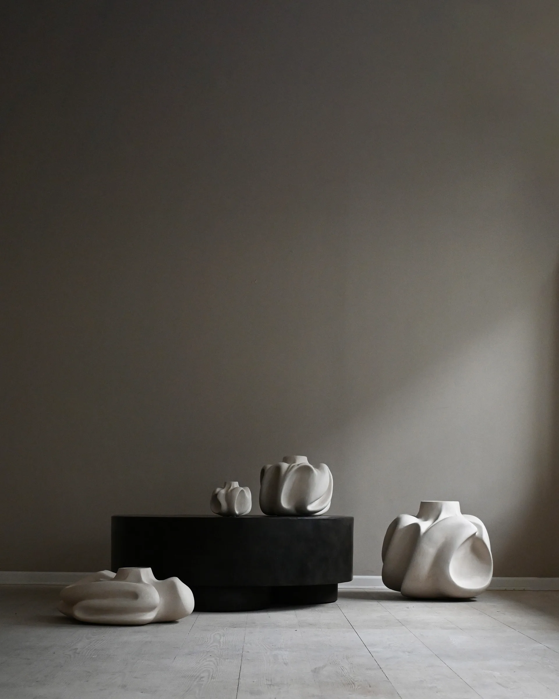 Wabi Wide vase 23 cm, Birch 101 Copenhagen