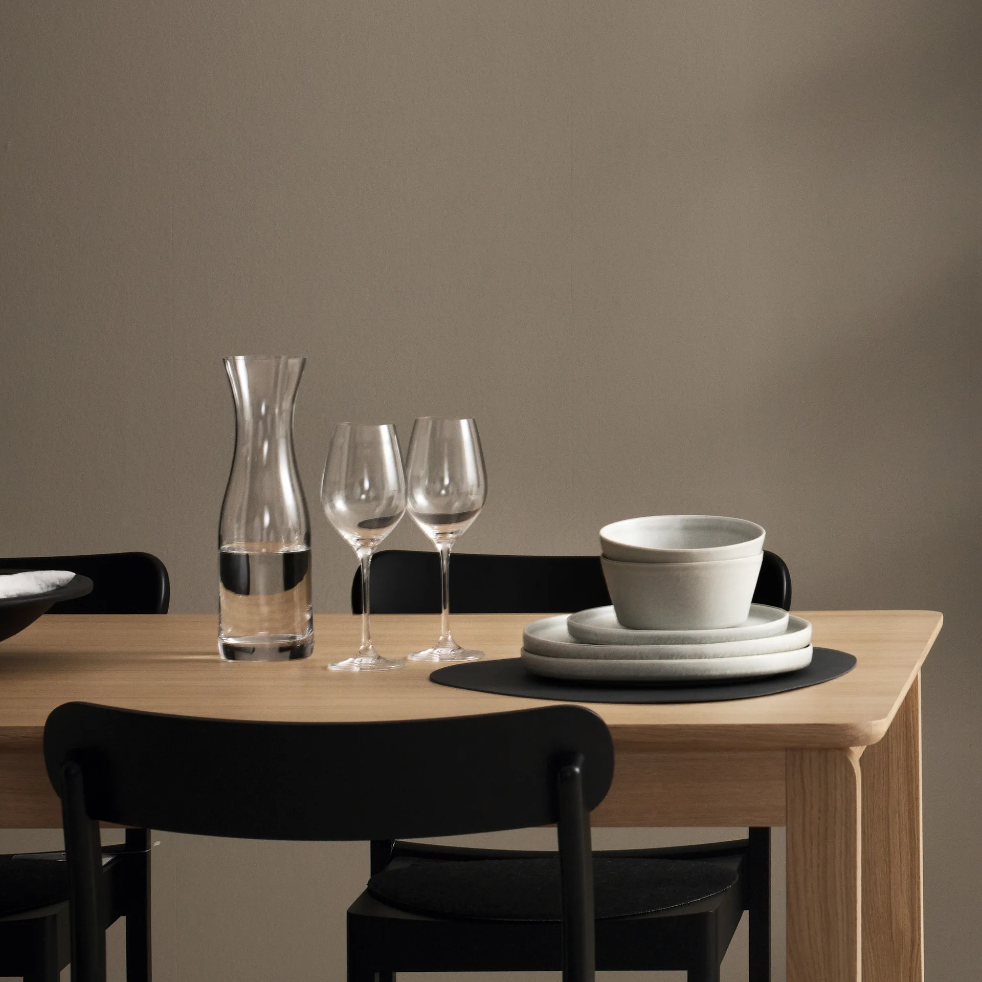 Alfred dining table 90x160 cm, White pigmented oak 1898