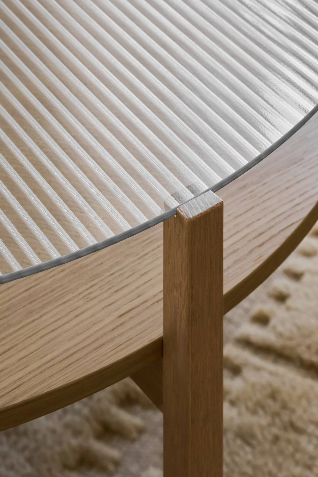 Lid coffee table, White pigmented oak-glass, Ø90 cm 1898