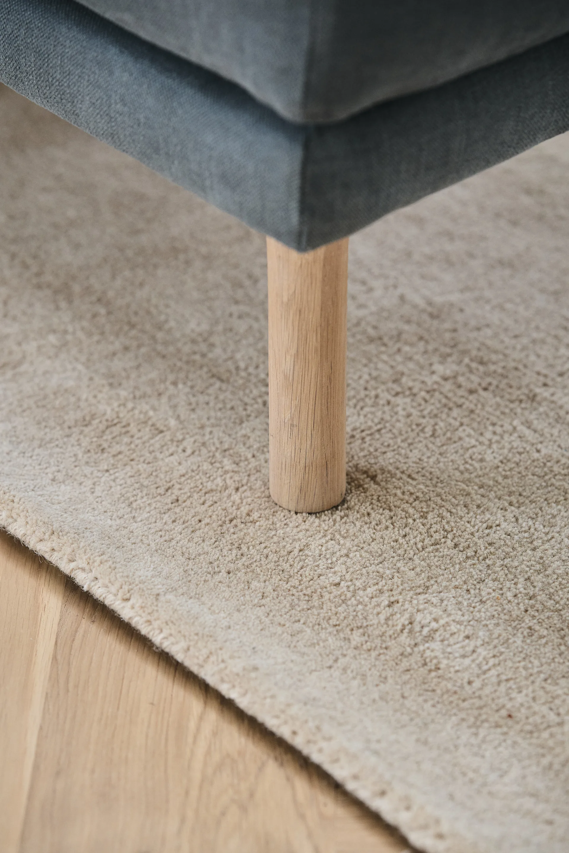 Lidnäs footstool, Caleido dark grey 1898