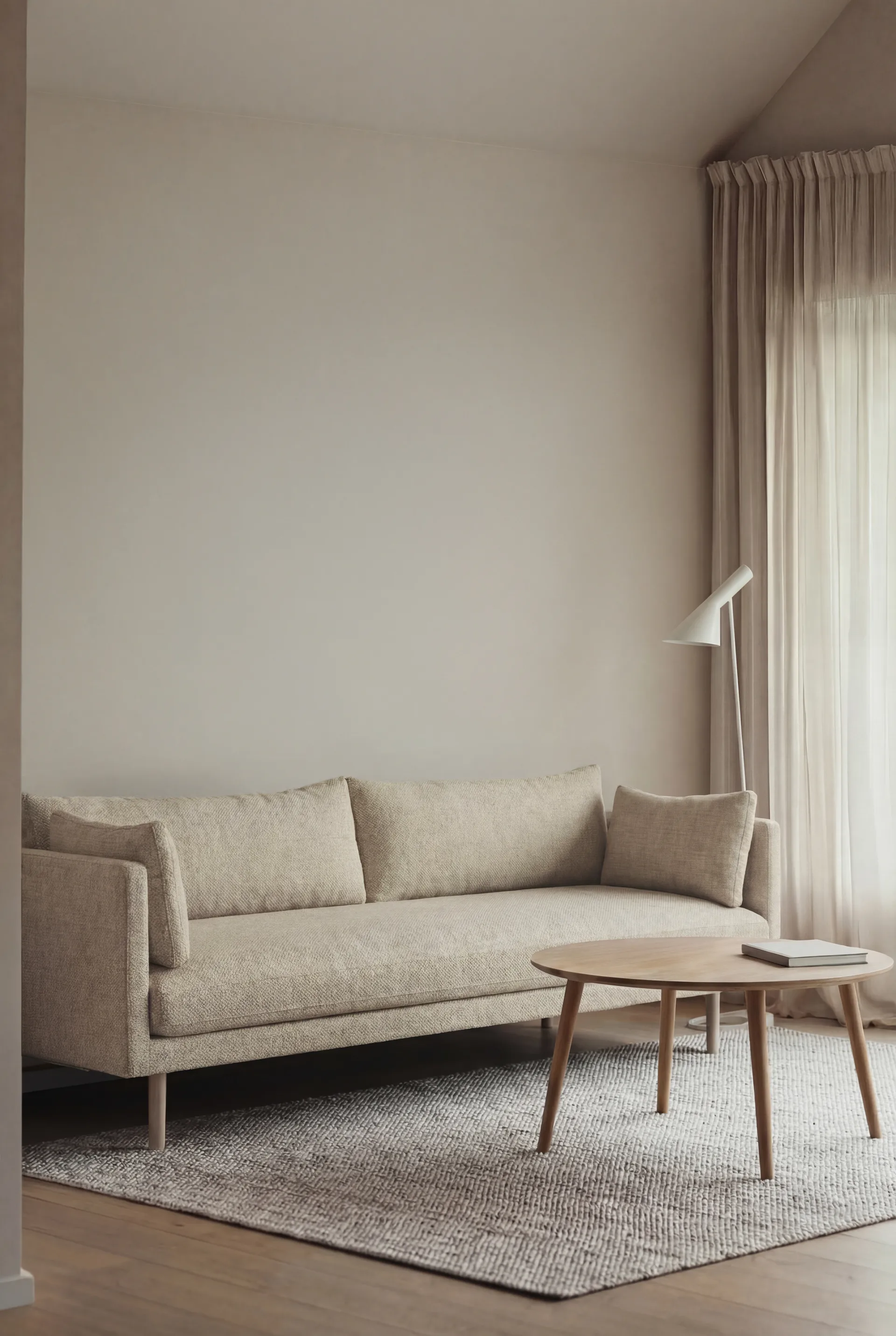 Linnevik sofa, Bern Beige 0341-white-oiled oak, 4-seater, without skirt 1898