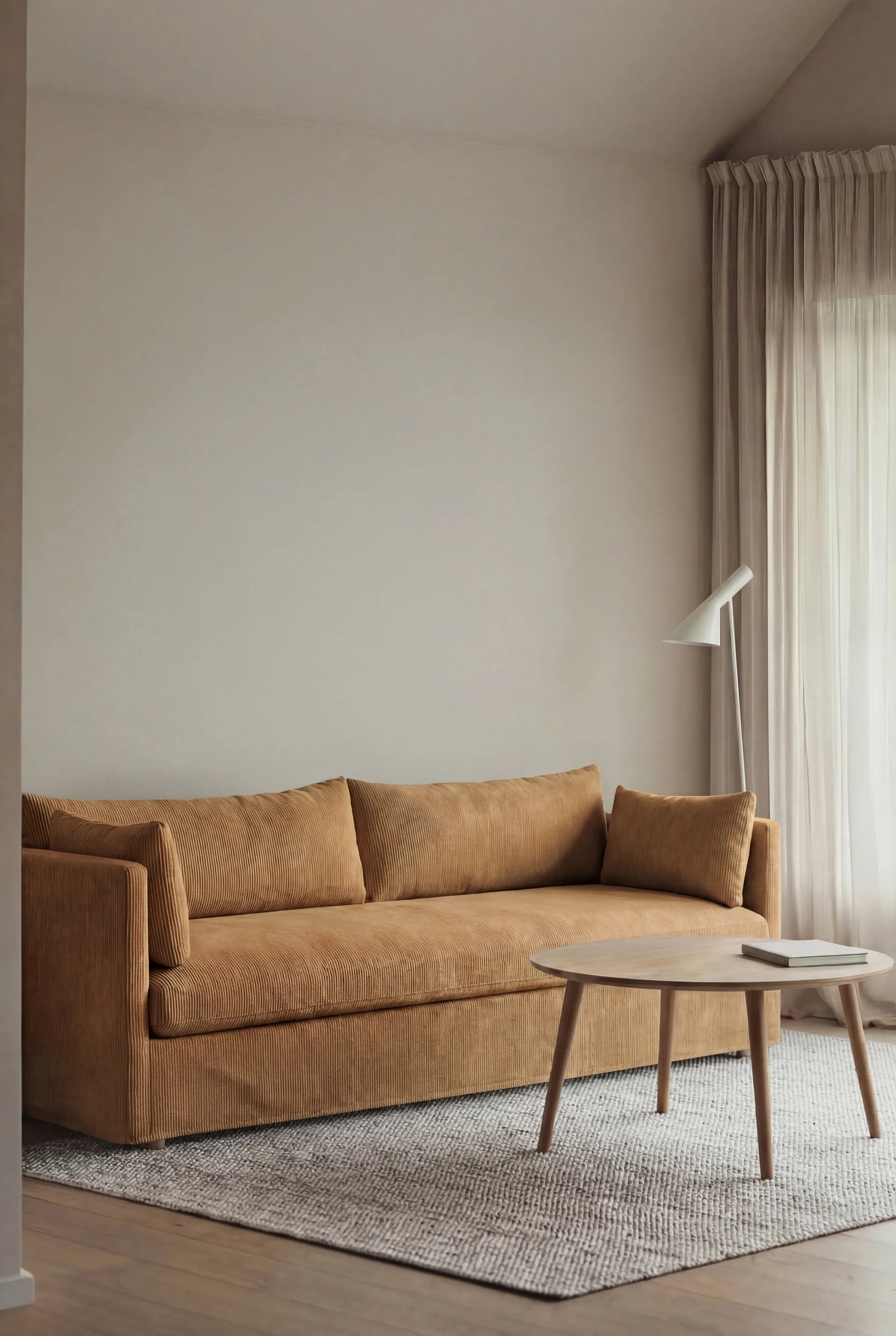 Linnevik sofa, Jump honey 1959-white-oiled oak, 4-seater, with skirt 1898