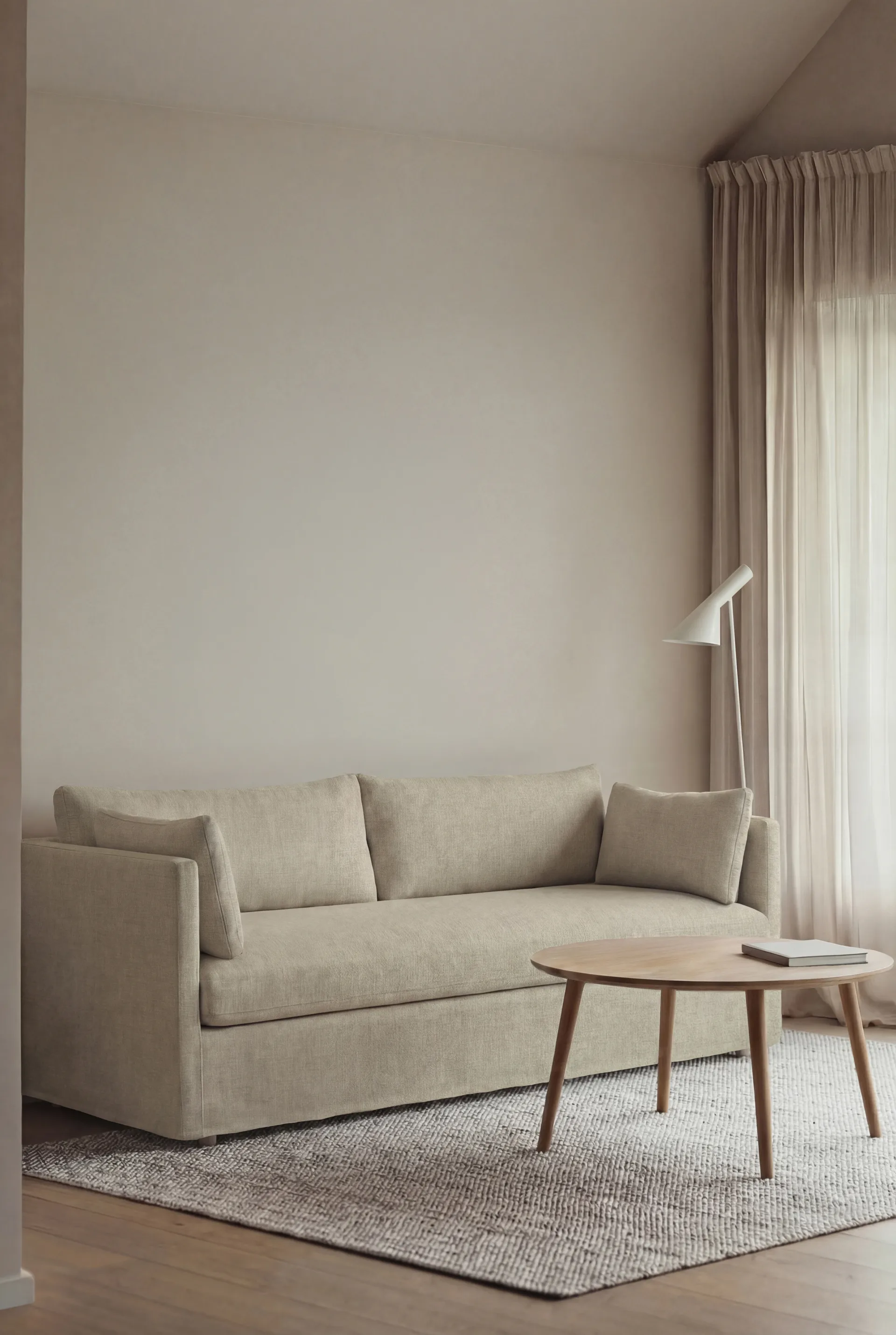 Linnevik sofa, Luiza Beige 3981-white-oiled oak, 3-seater, with skirt 1898