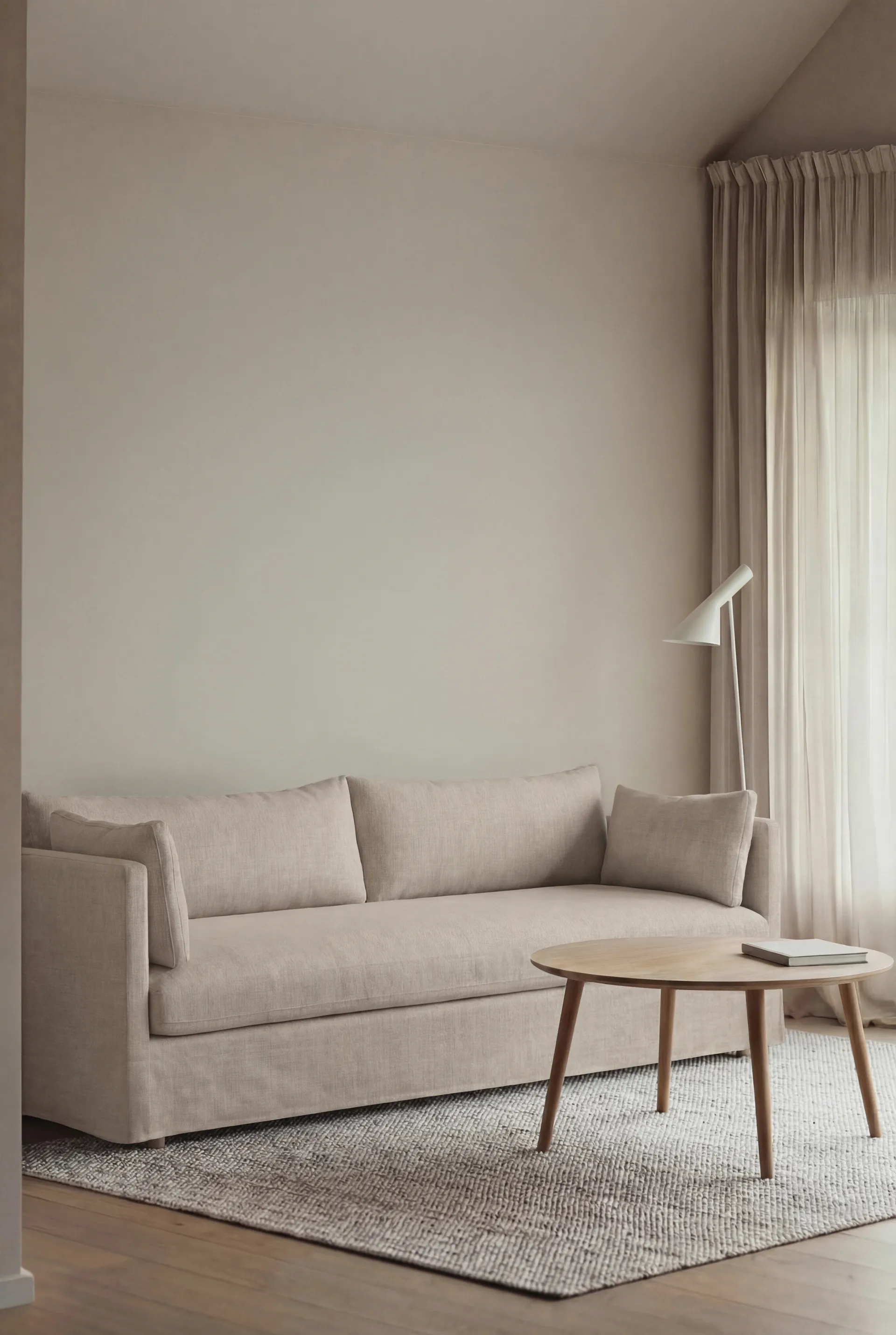 Linnevik sofa, Same Beige 6670-white-oiled oak, 4-seater, with skirt 1898