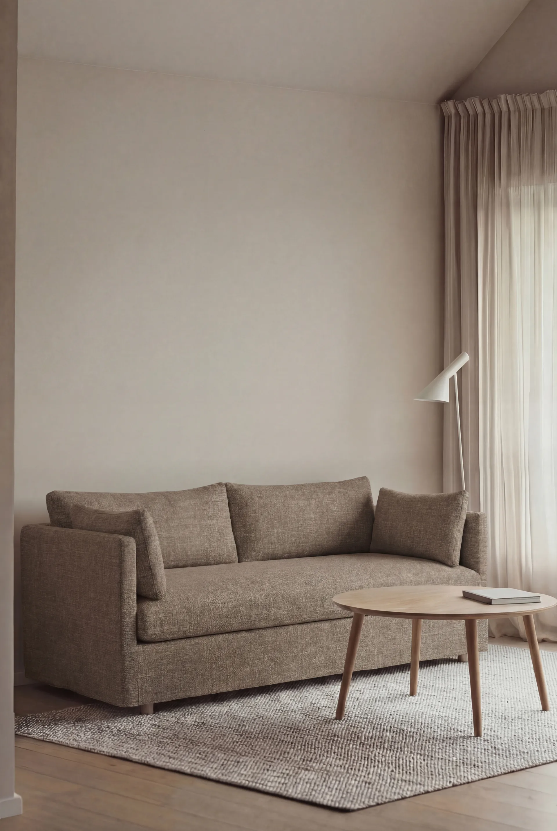 Linnevik sofa, Same Mole 6674-white-oiled oak, 2-seater, with skirt 1898