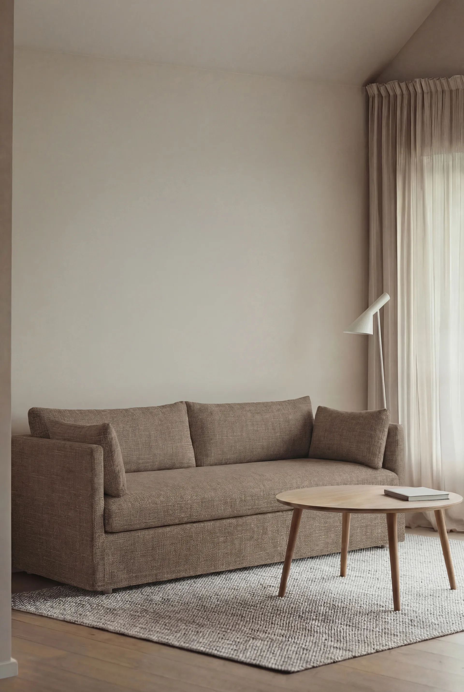 Linnevik sofa, Same Mole 6674-white-oiled oak, 3-seater, with skirt 1898