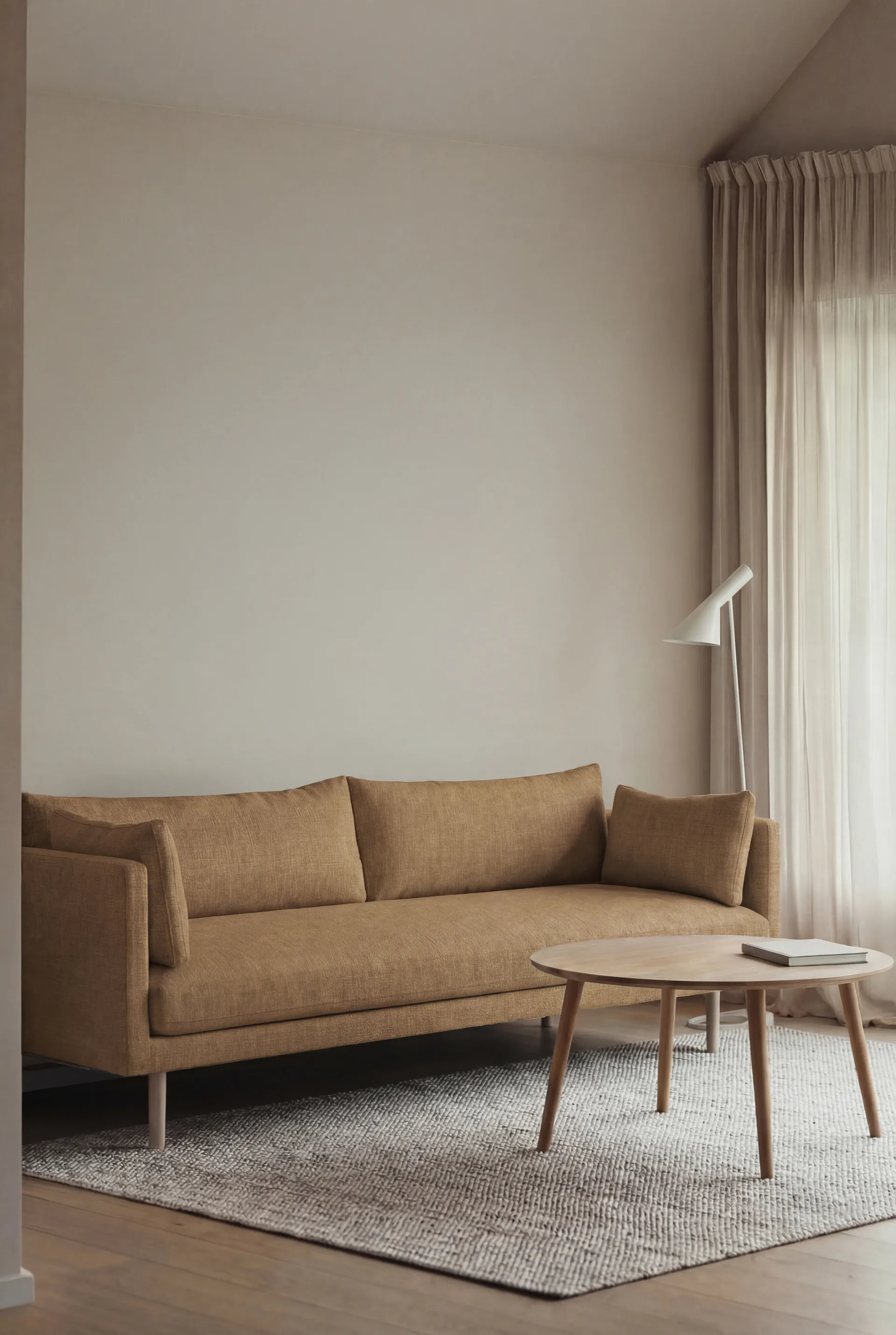 Linnevik sofa, Same Ochre 6676-white-oiled oak, 4-seater, without skirt 1898