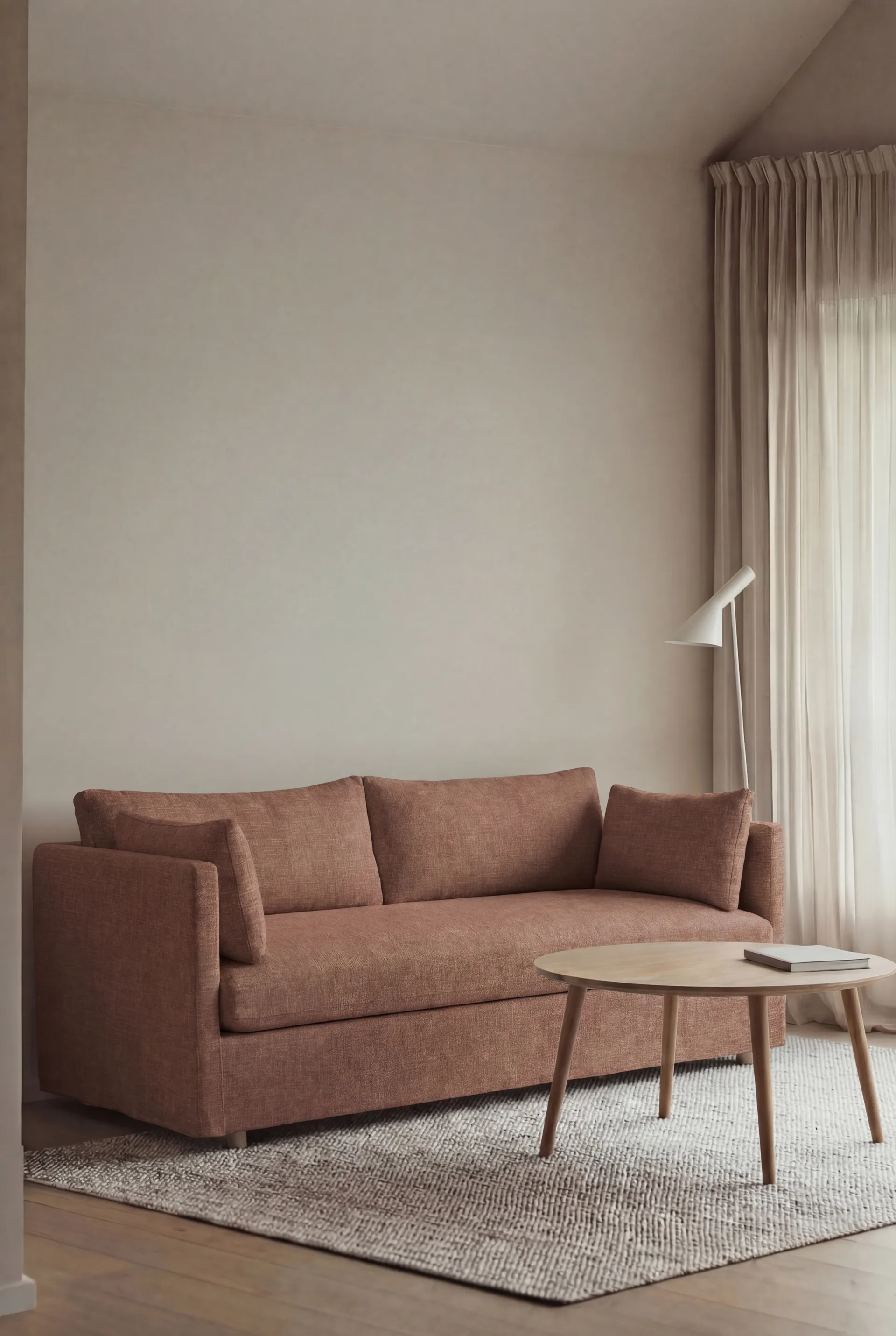 Linnevik sofa, Same Rust 6675-white-oiled oak, 2-seater, with skirt 1898