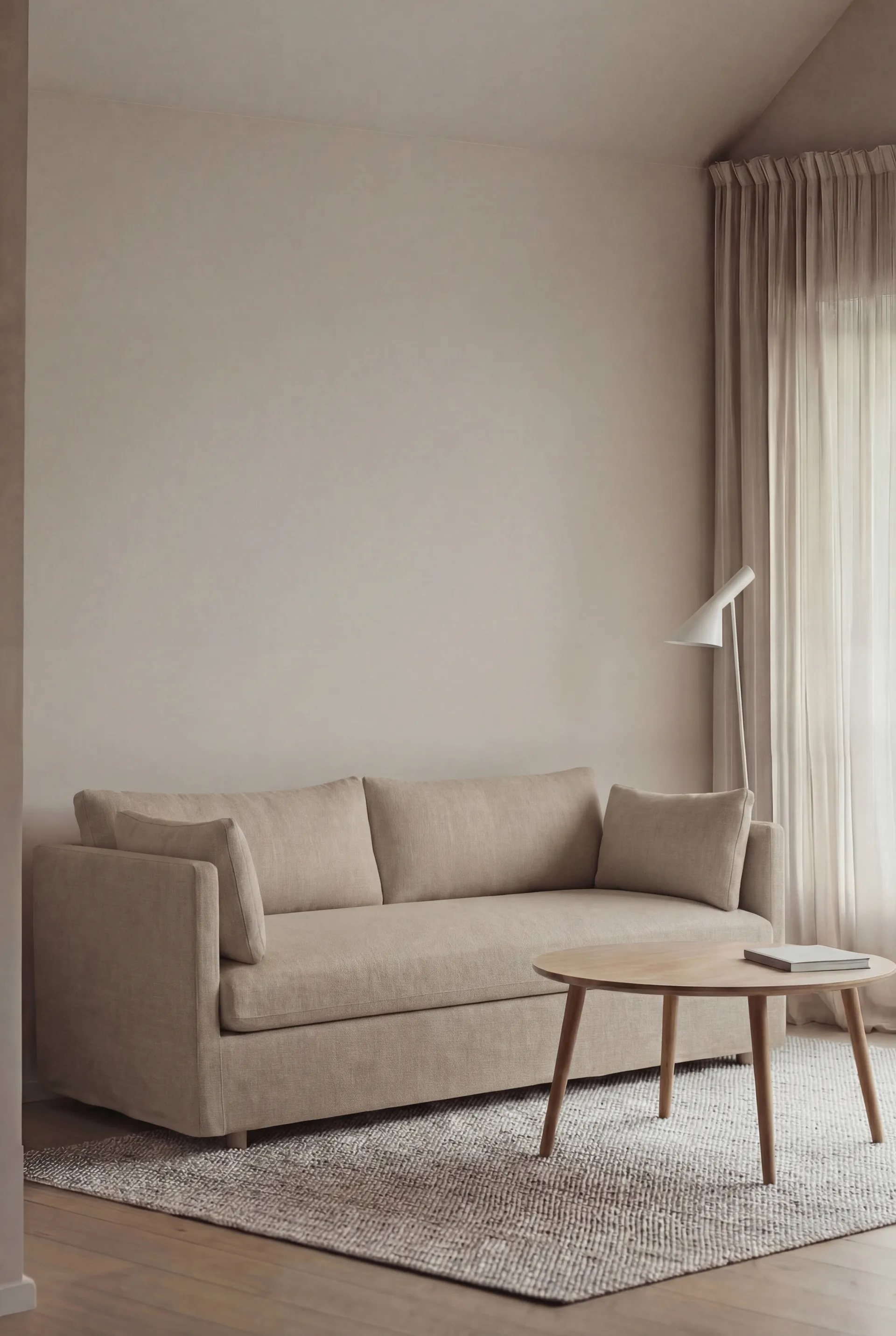 Linnevik sofa, Same Sand 6672-white-oiled oak, 2-seater, with skirt 1898