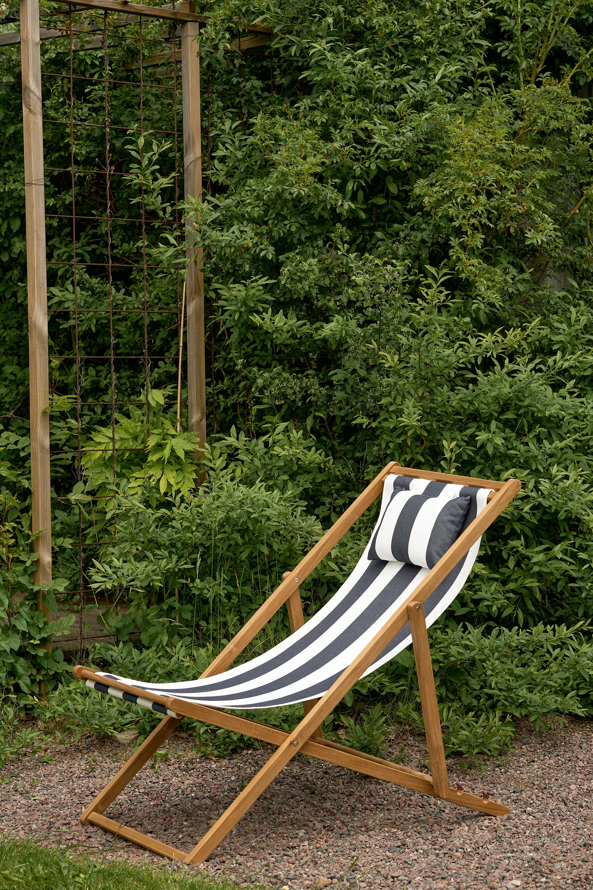 Lyckesand sun chair, Teak-blue 1898