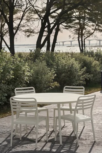 Marsala dining table Ø140 cm + 4 Messina chairs, Off white - 1898