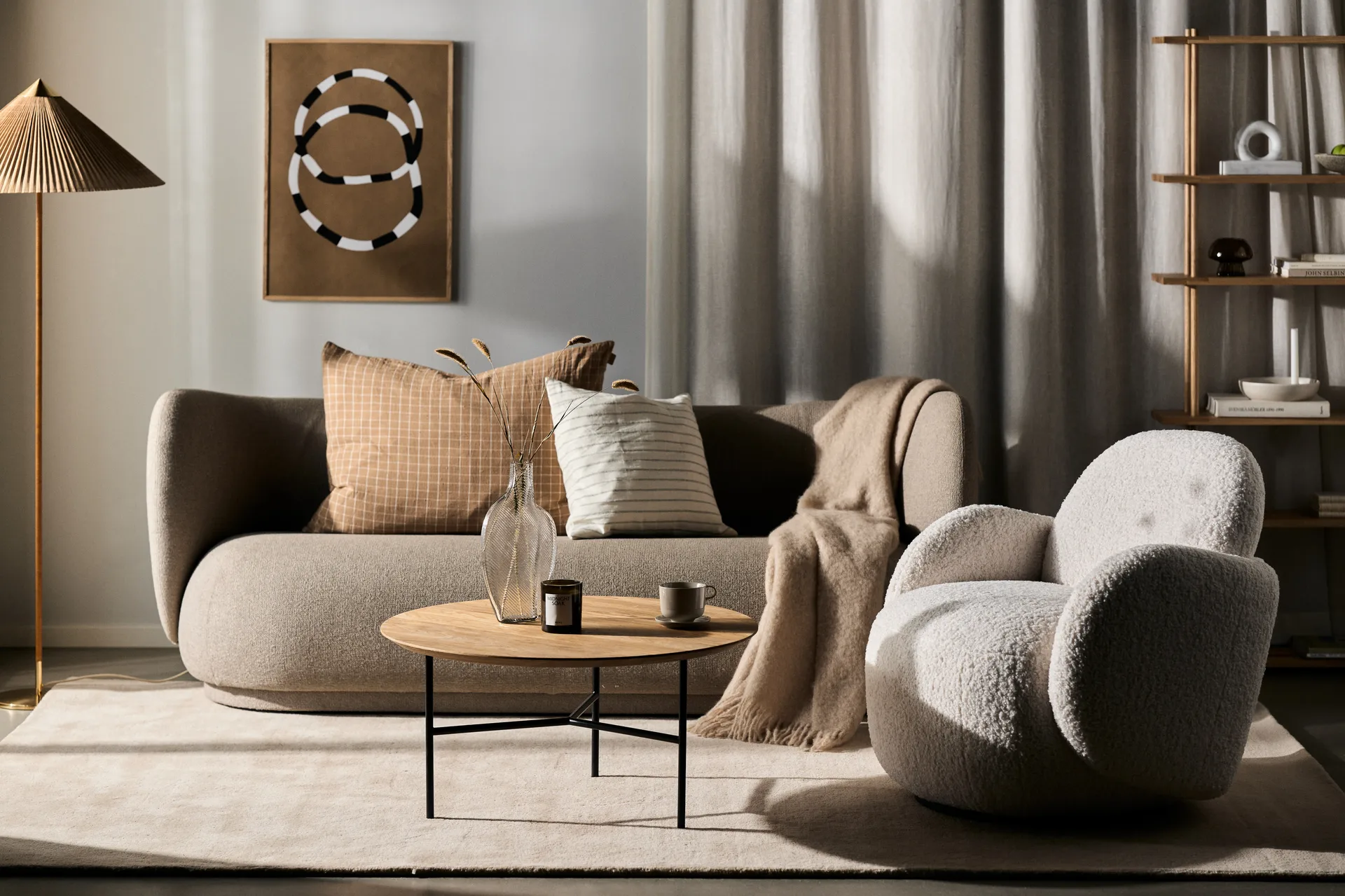 Mo armchair with swivel function, Glore white 1898