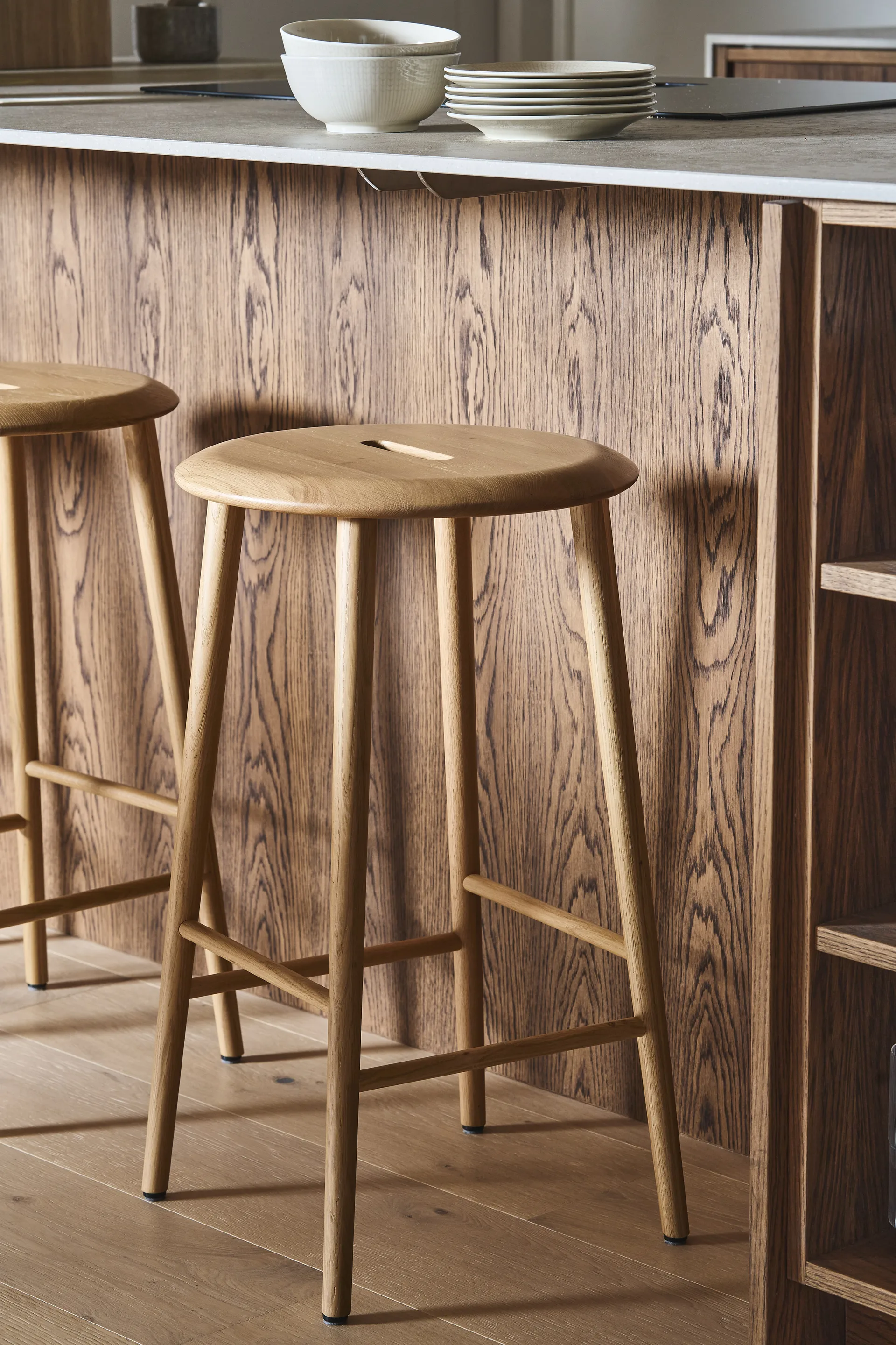 Norrabo barstool 65 cm, Natural lacquered oak 1898