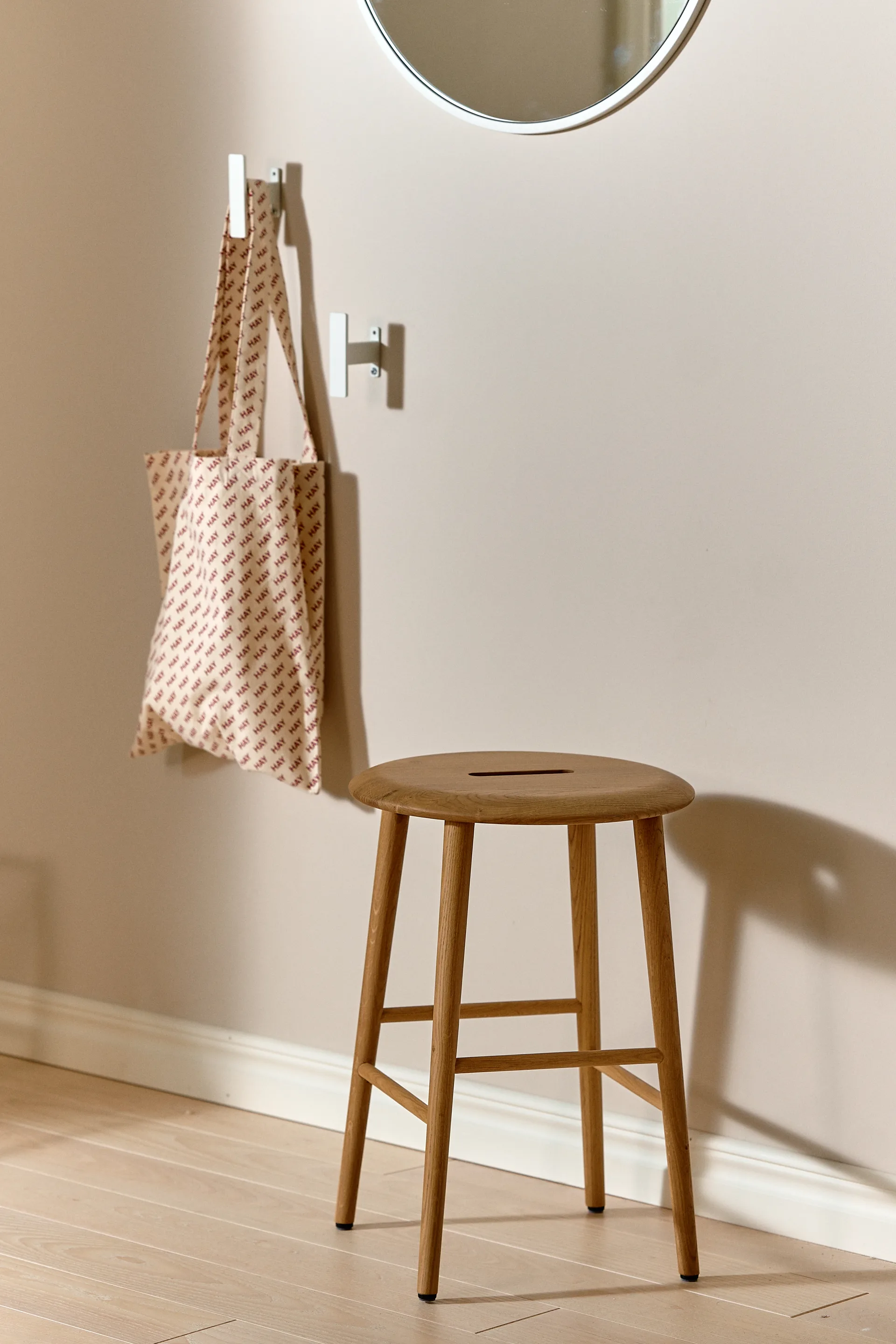 Norrabo stool 45 cm, Natural lacquered oak 1898