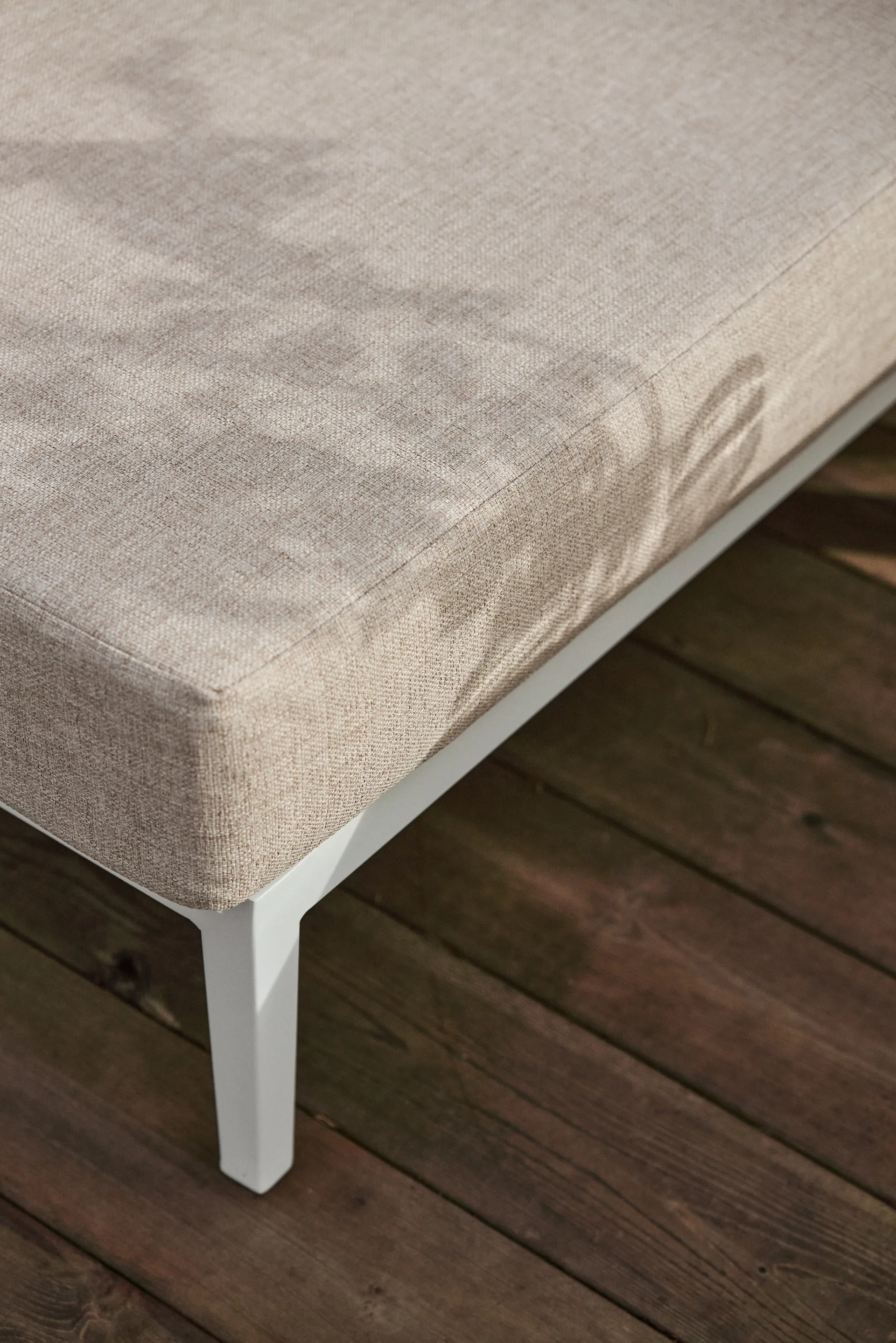 Santander footstool, White-beige 1898