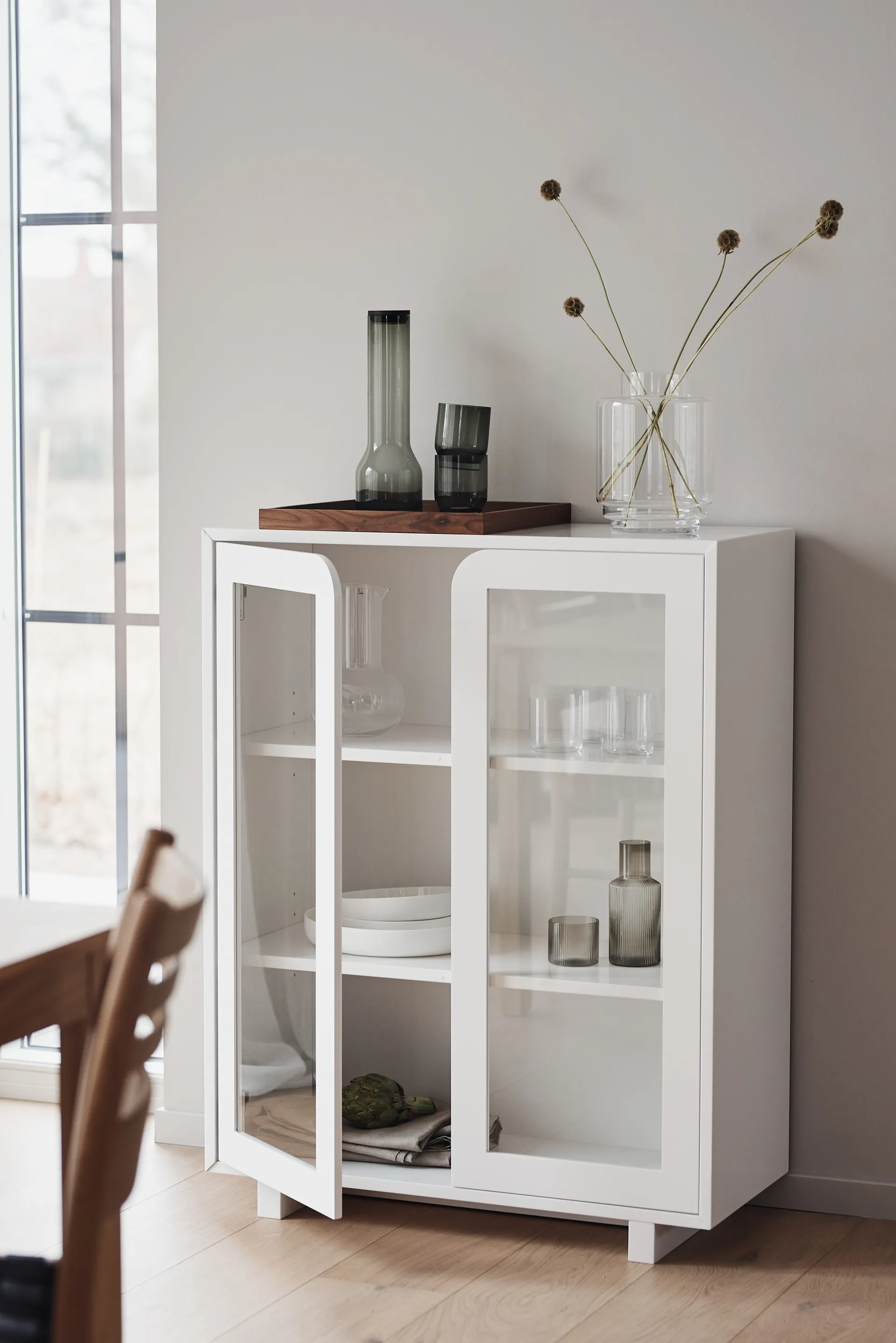 Vidja low display cabinet, White 1898