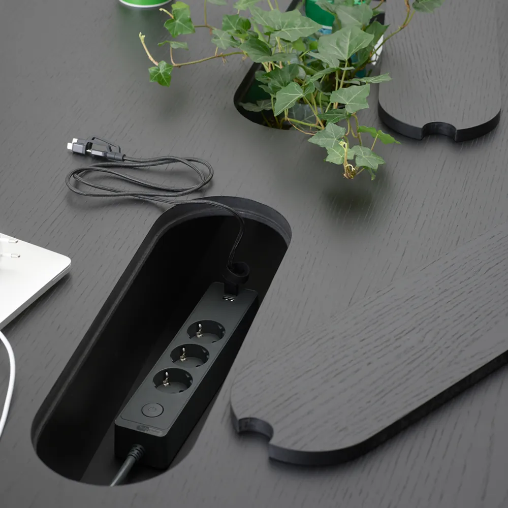 Connect desk, White oiled oak, black wheels, h73 A2