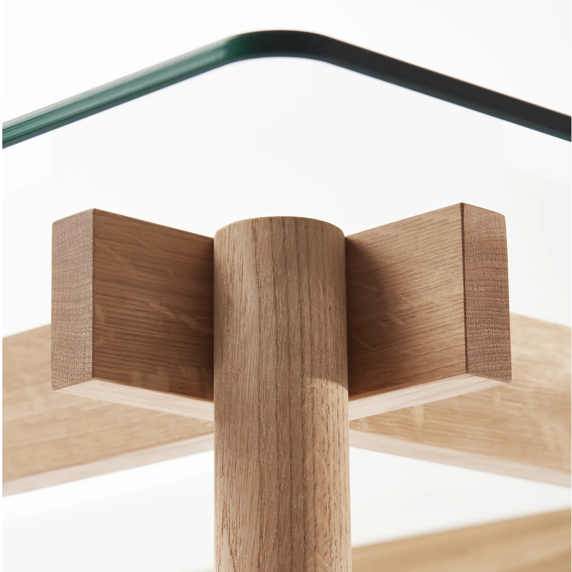 Corners dining table, Oak oil glass A2