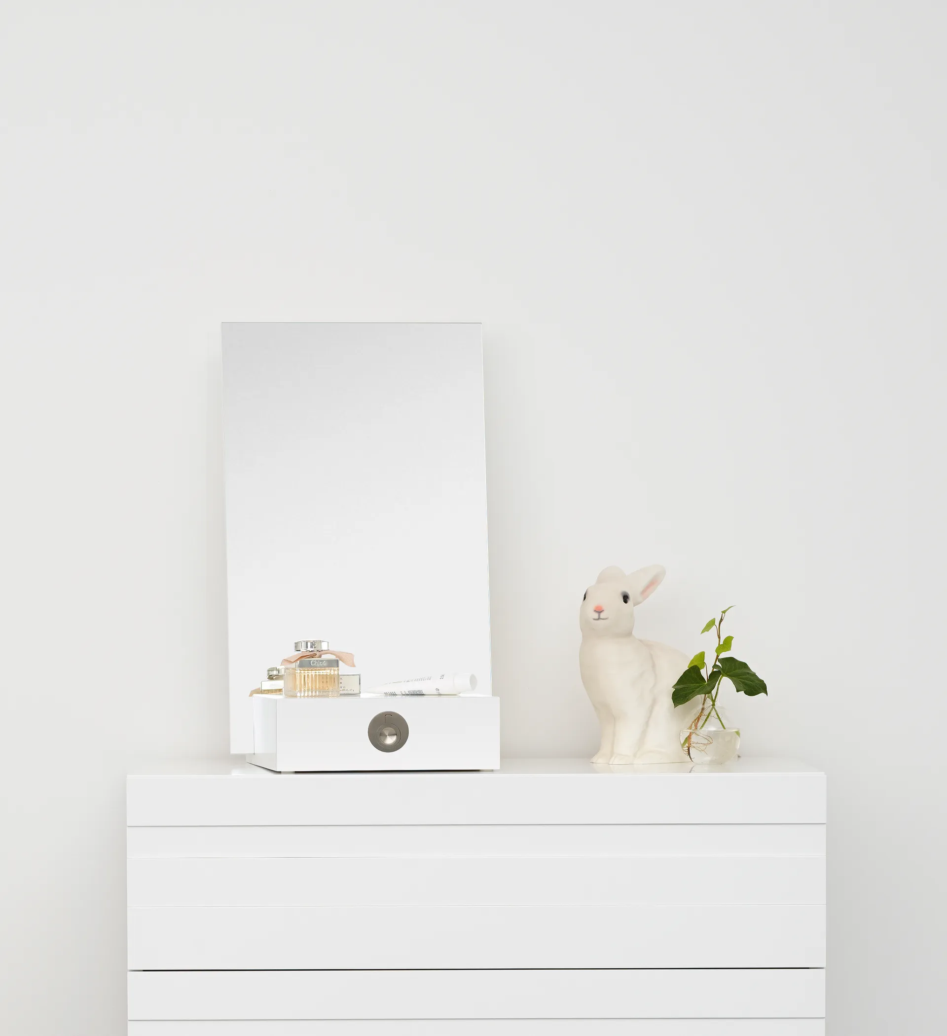Me table mirror with storage, White, 34x57x30 cm A2