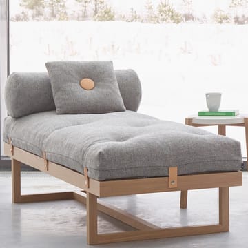 Stay day bed - Fabric green. body in oiled oak - A2