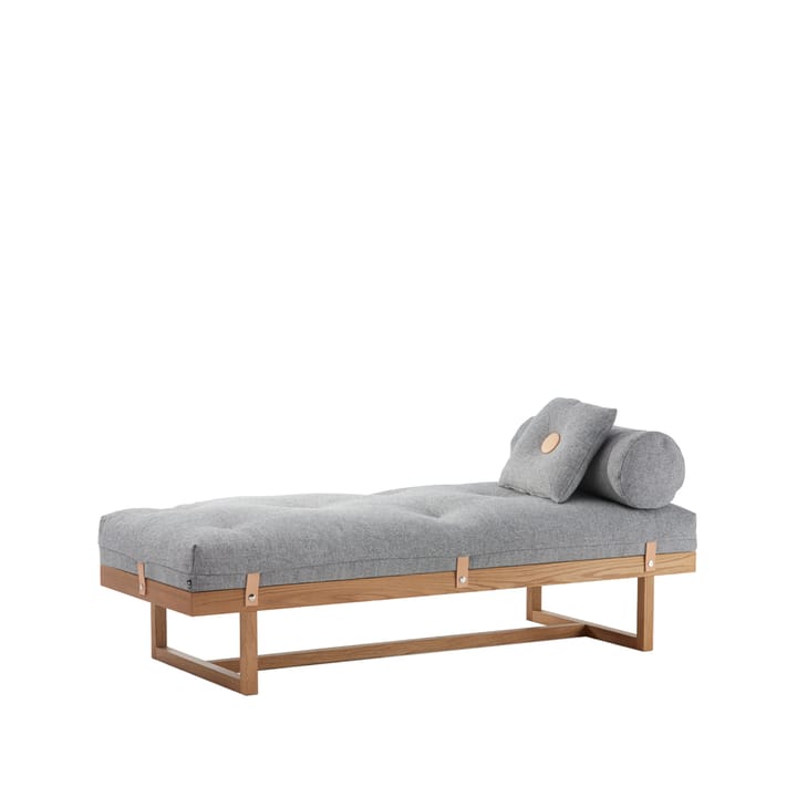 Stay day bed - Fabric grey. body in oiled oak - A2