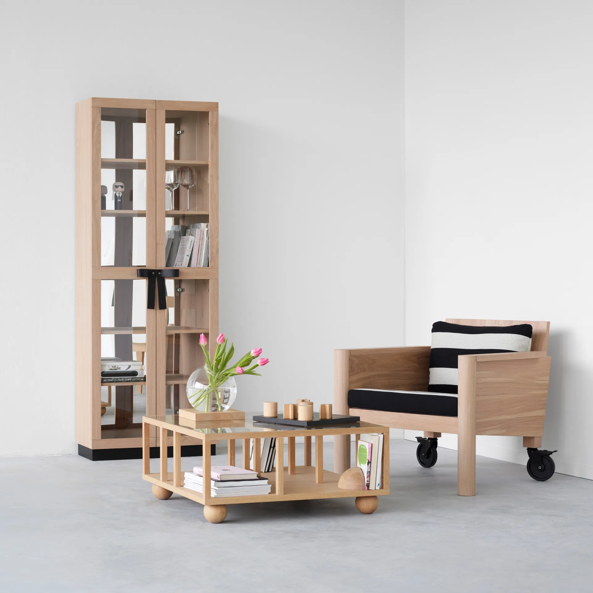 The Bow display cabinet, White oiled oak A2