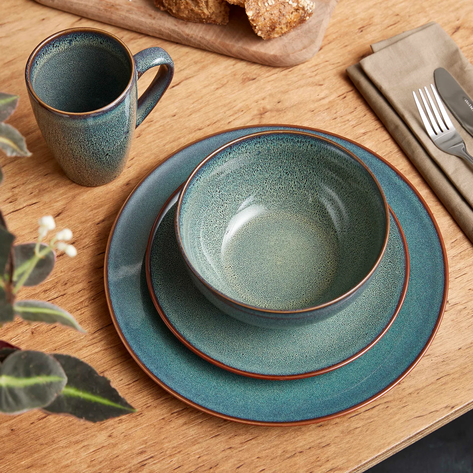 Ceramic Workshop plate Ø26 cm, mejse Aida