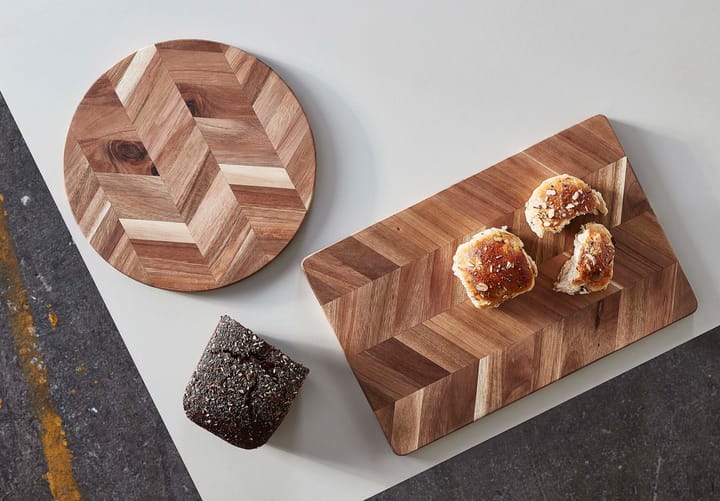 Heering bone cutting board Ø30 cm, acacia Aida