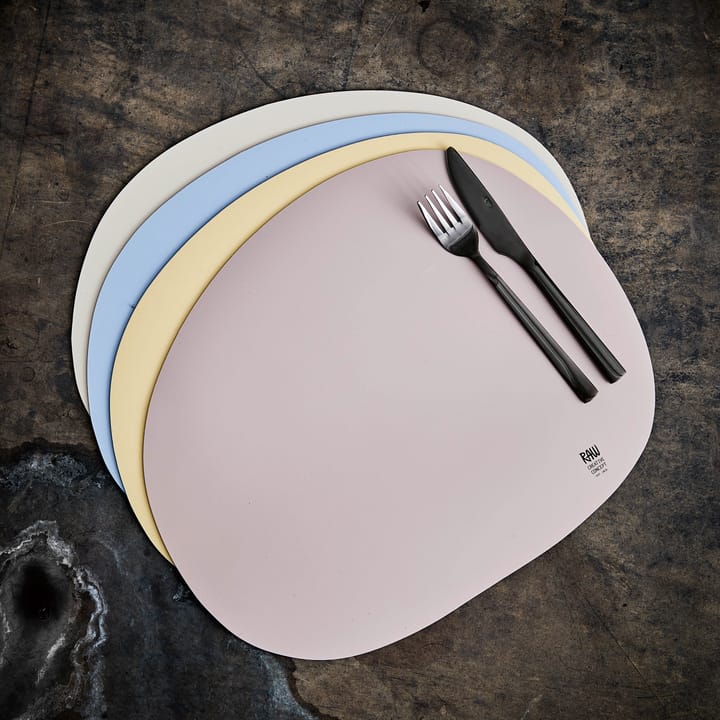 Raw placemat 41 x 33.5 cm - spring plum (purple) - Aida