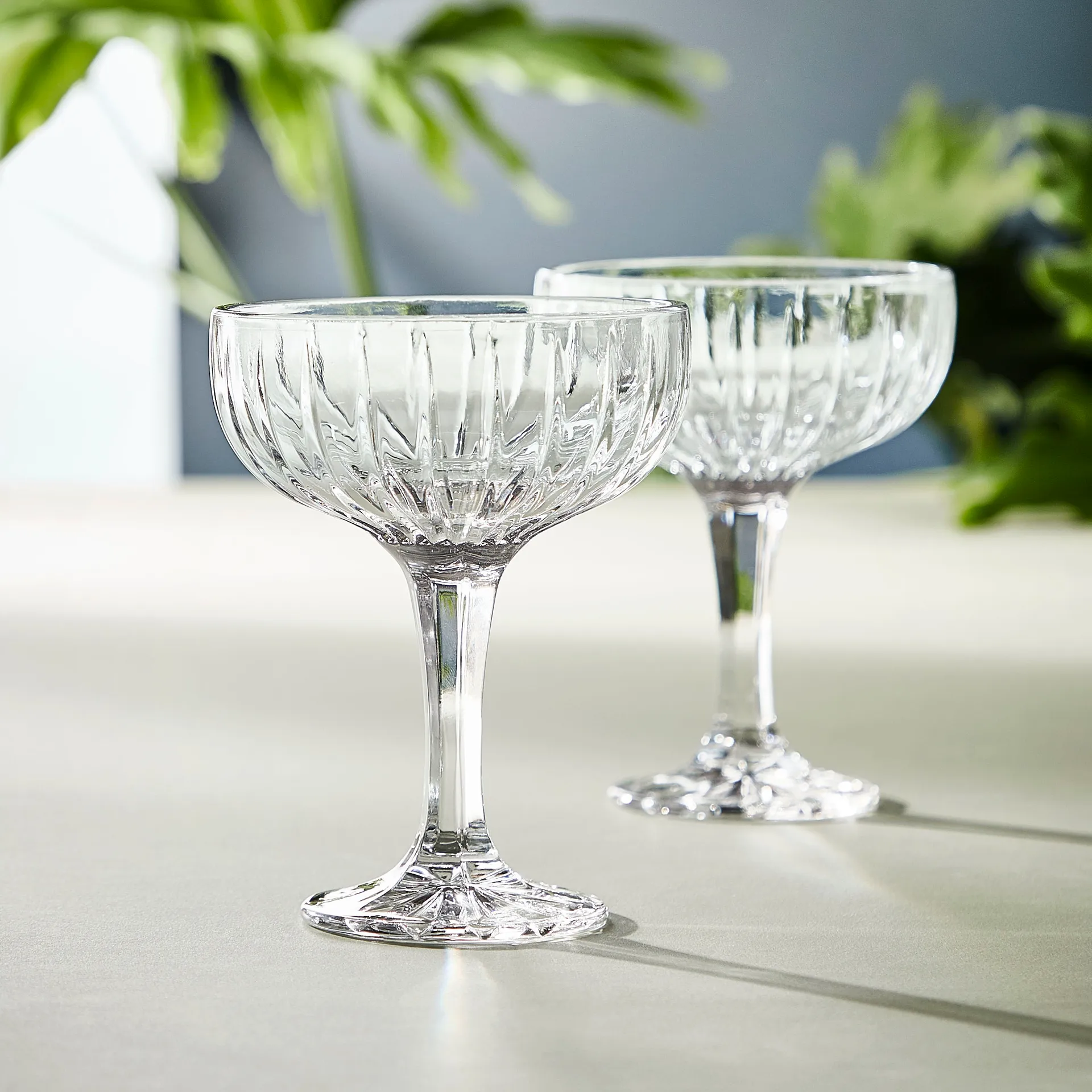 Relief champagne glasss 4-pack, Clear Aida