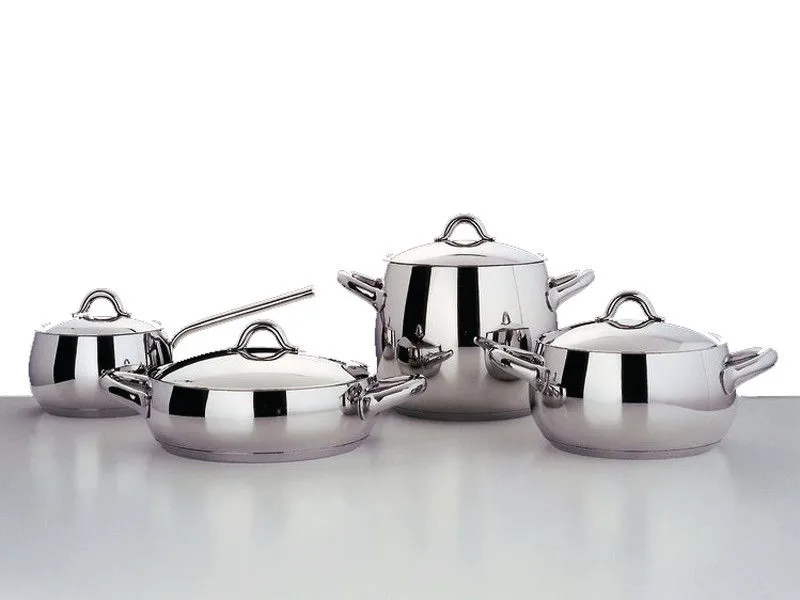 Mami pot set 7 pieces from Alessi - NordicNest.com