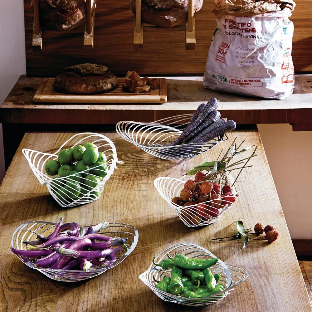 Trinity fruit bowl from Alessi - NordicNest.com