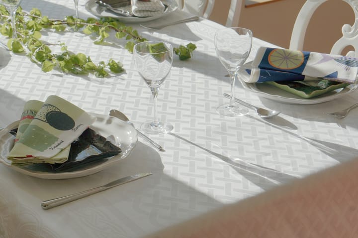 Draken table cloth 150x300 cm - White - Almedahls