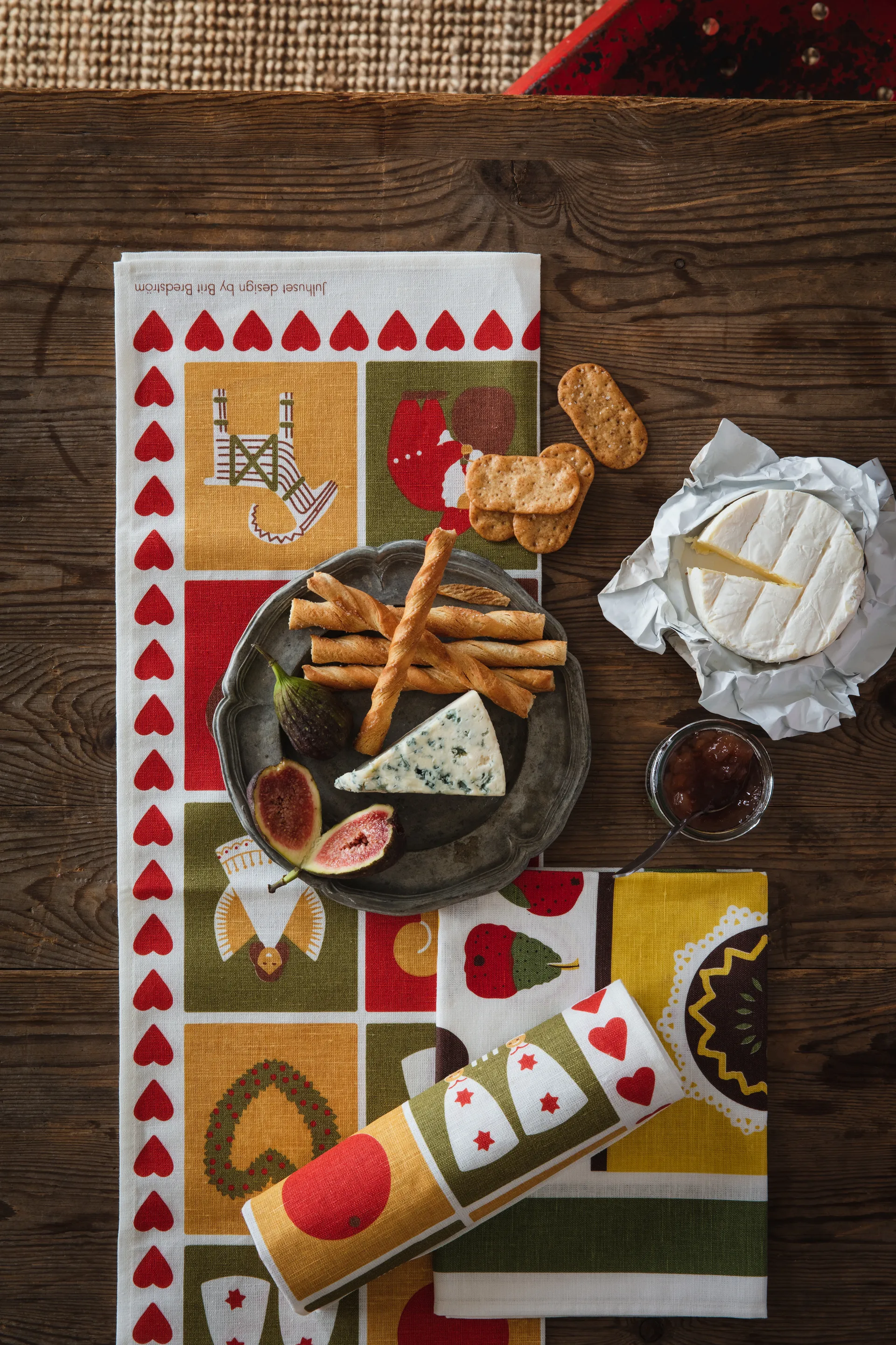 Julhuset kitchen towel, 47x70 cm Almedahls