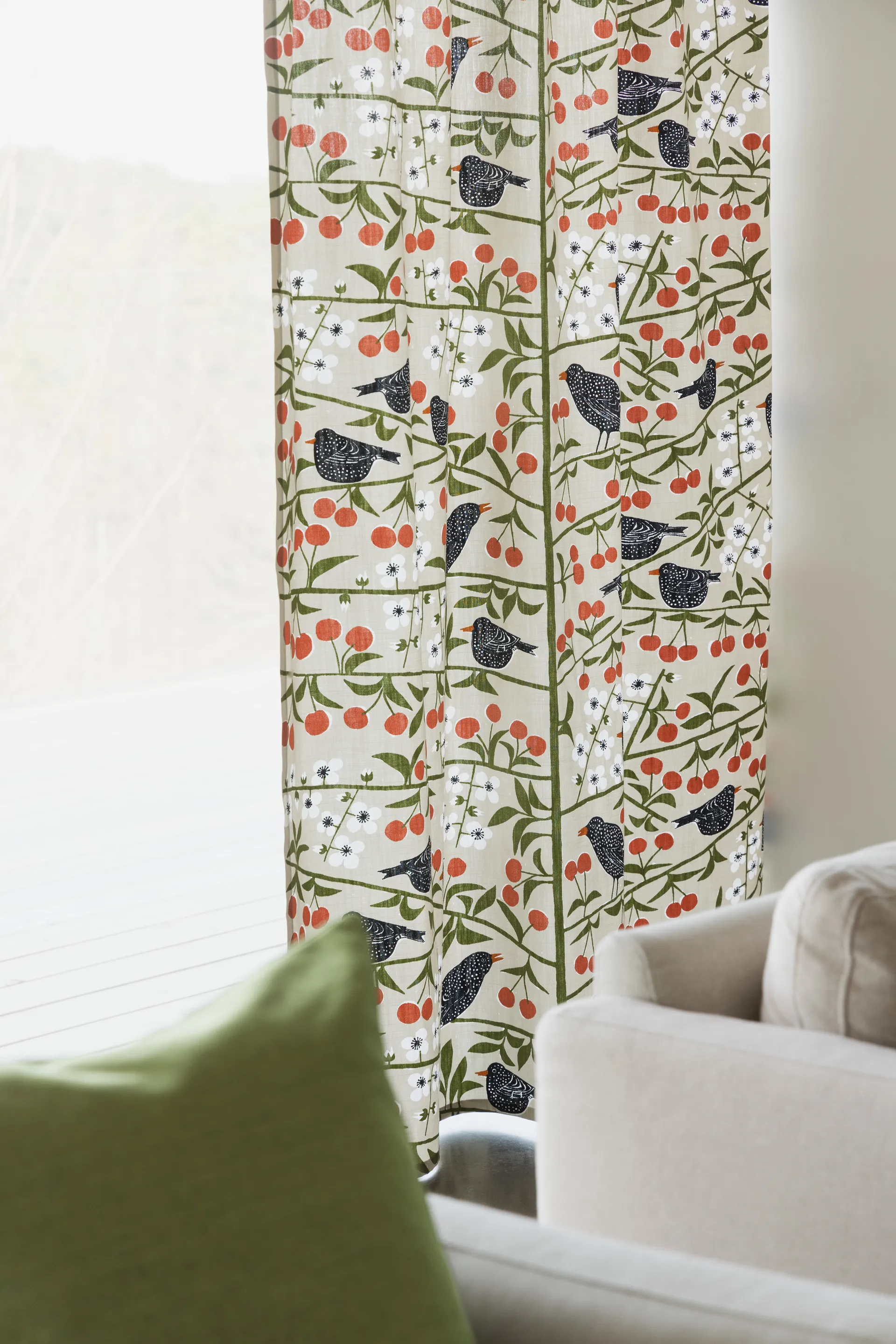 Körsbärsträdgården fabric, Beige Almedahls