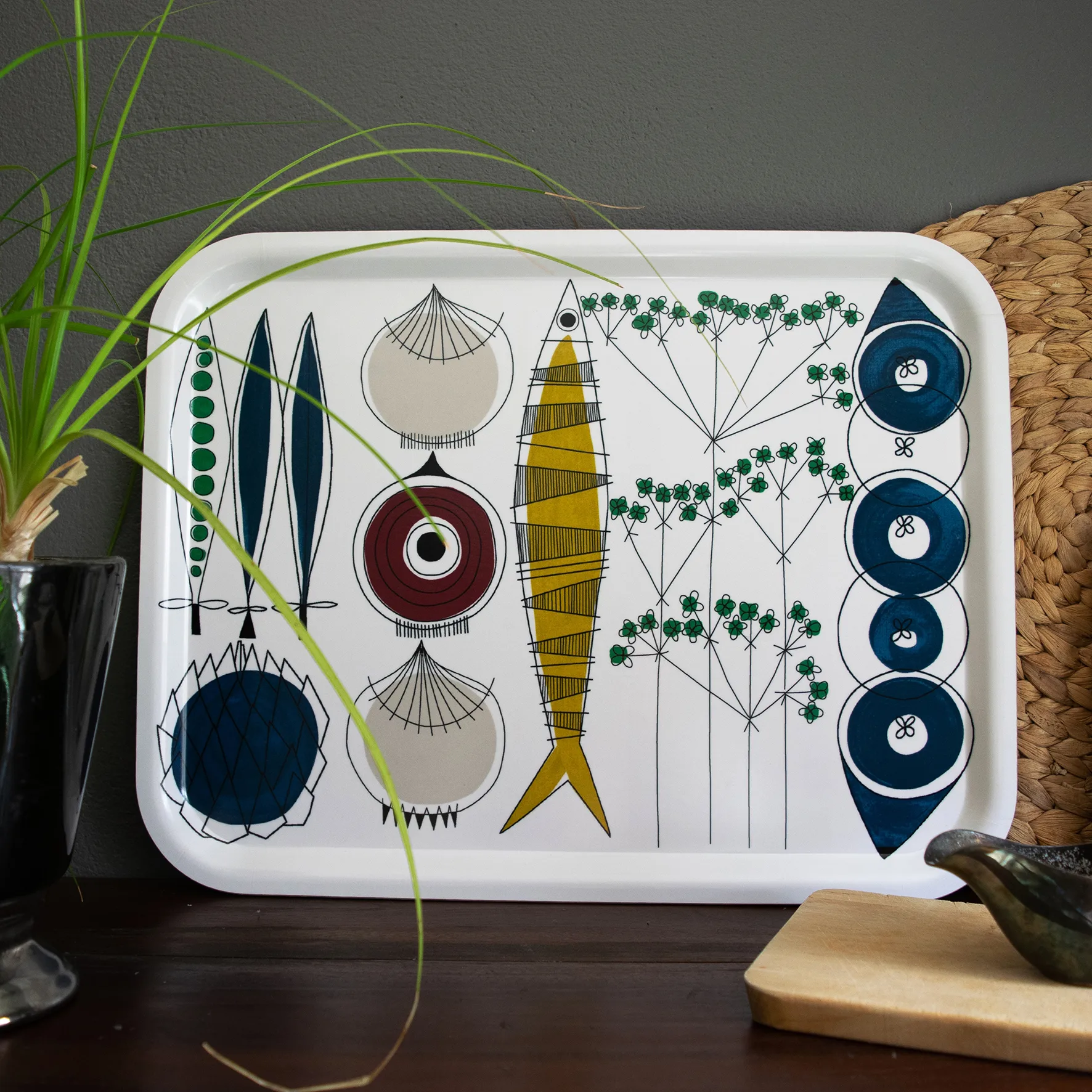 Picknick tray 33x43 cm, blue-multi Almedahls