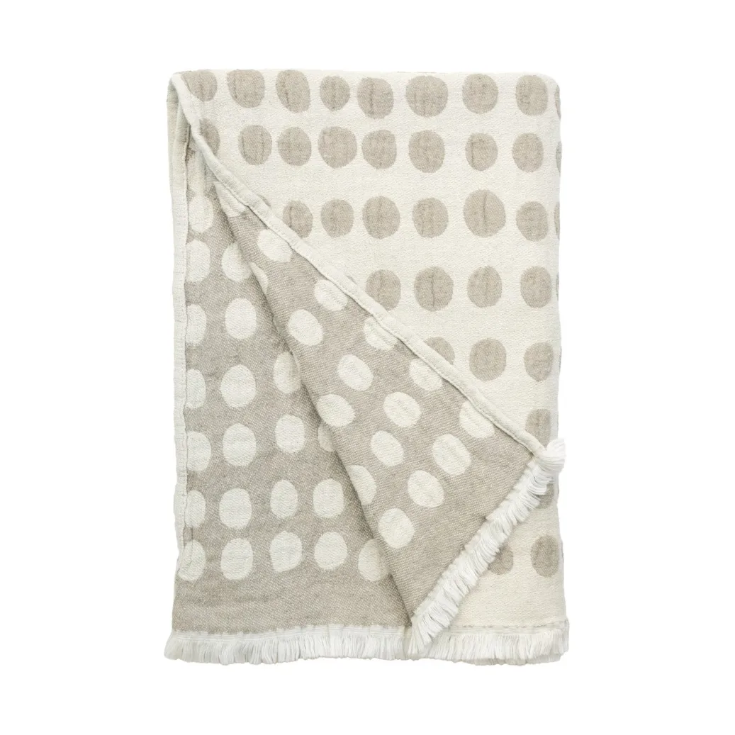 Almedahls Pricktyg throw 130x170 cm Beige-offwhite | Scandinavian Design | Wool blankets & throws | Beige
