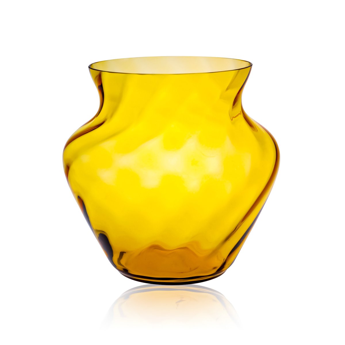 Anna Von Lipa Dahlia vase Amber | Scandinavian Design | Vases | Brown