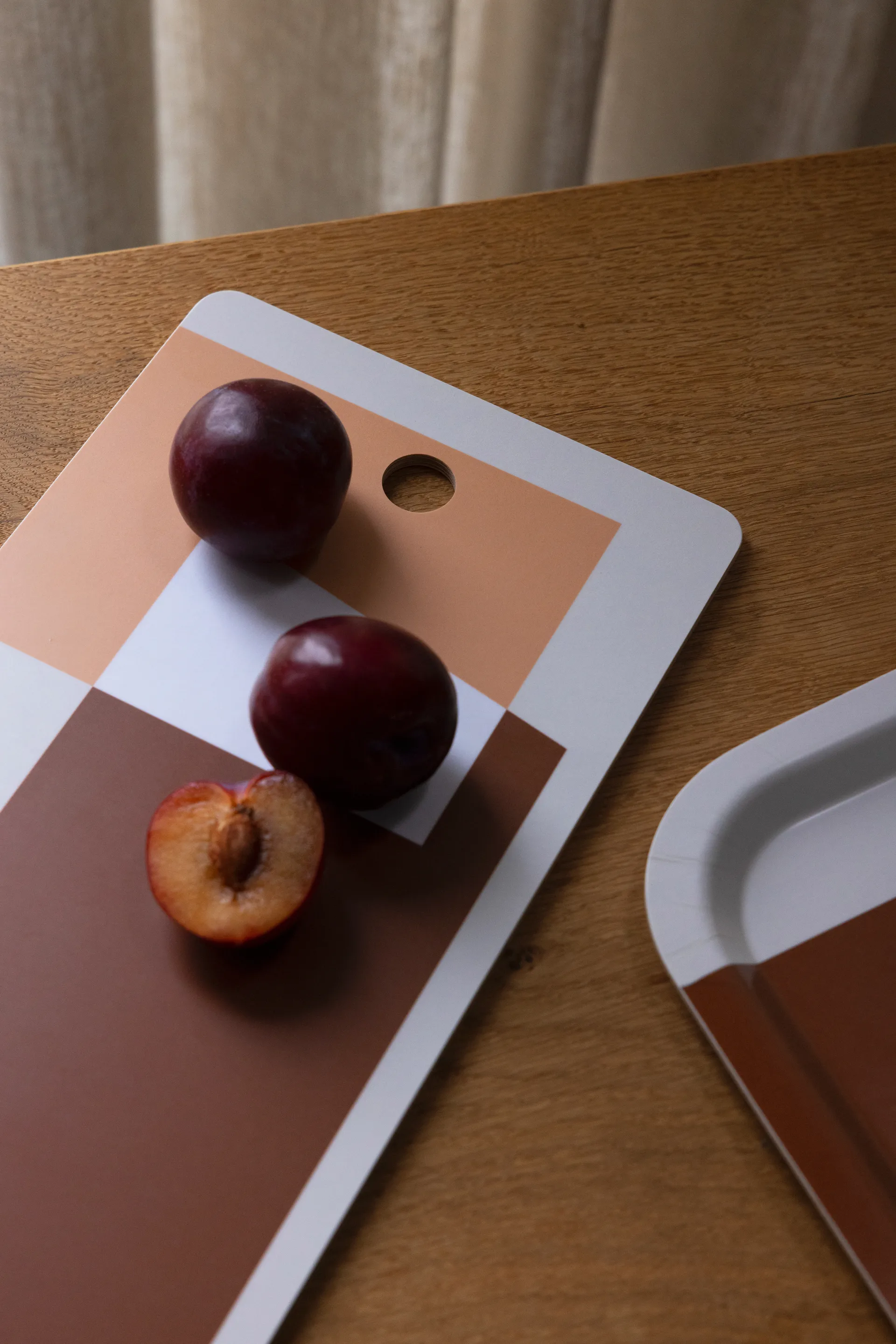 A tribute to colour cutting board, Clay - 40x17 cm Applicata