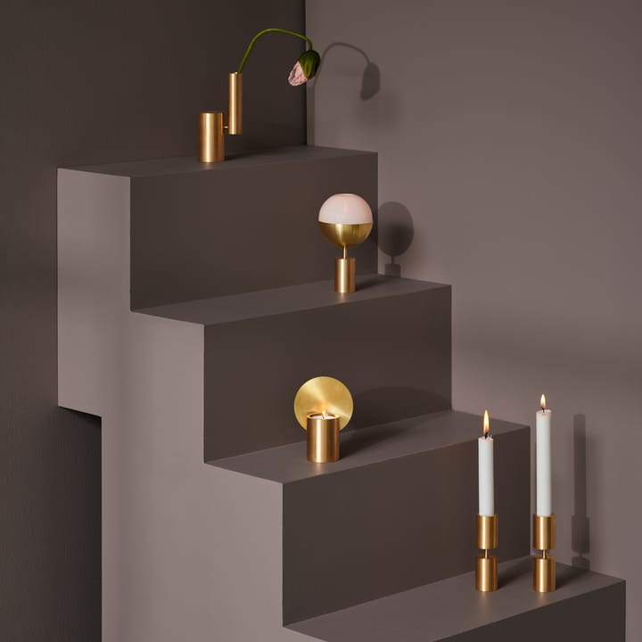 Solid candlesticks, brass Applicata